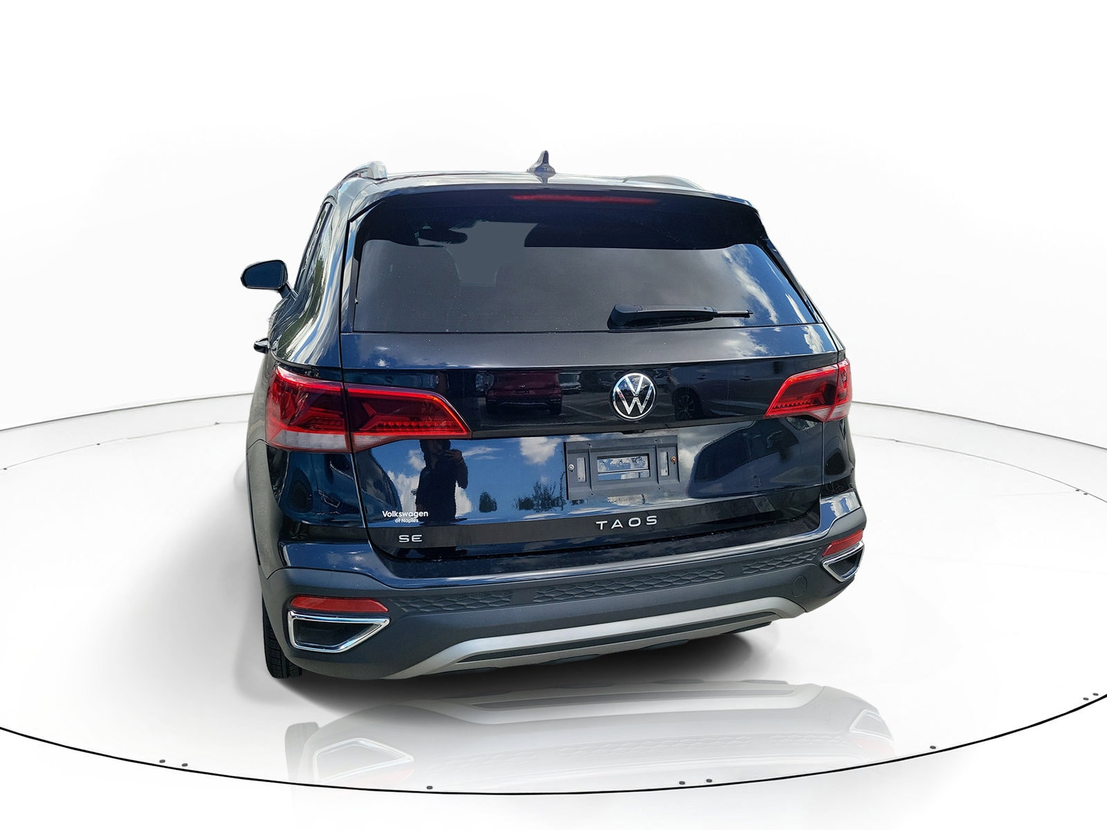 2023 Volkswagen Taos SE - Photo 6