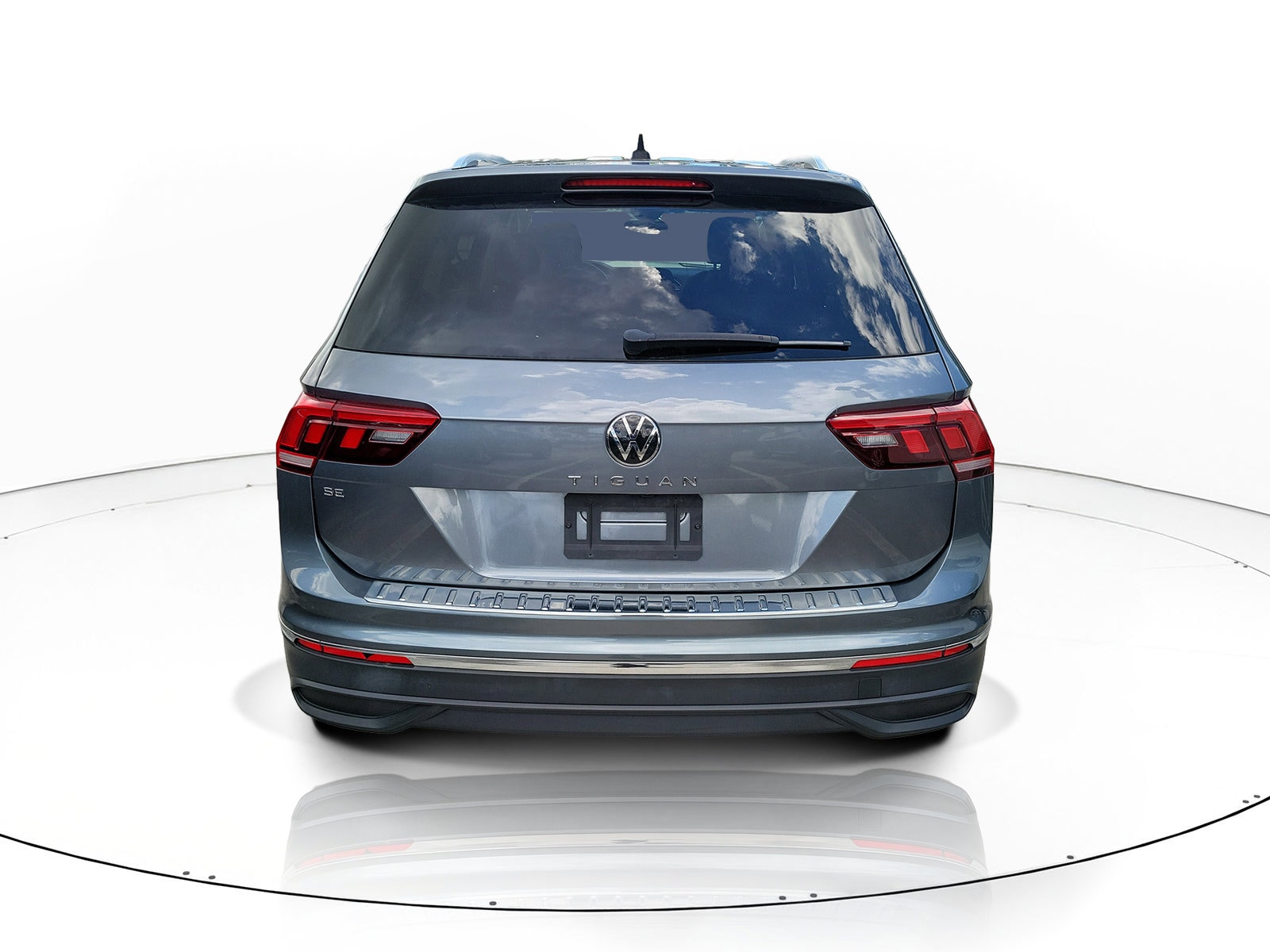 2023 Volkswagen Tiguan SE - Photo 7