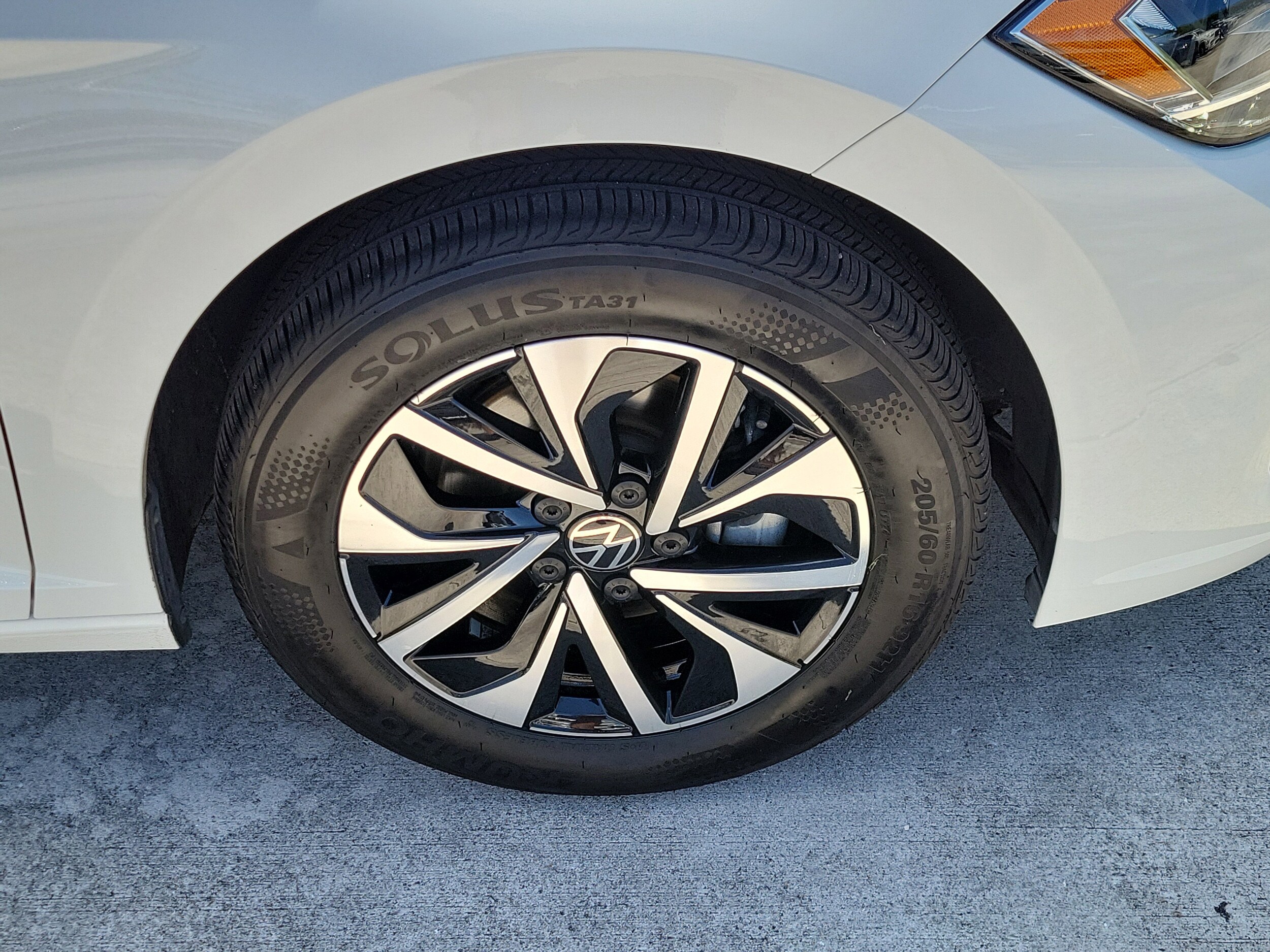 2024 Volkswagen Jetta S - Photo 11