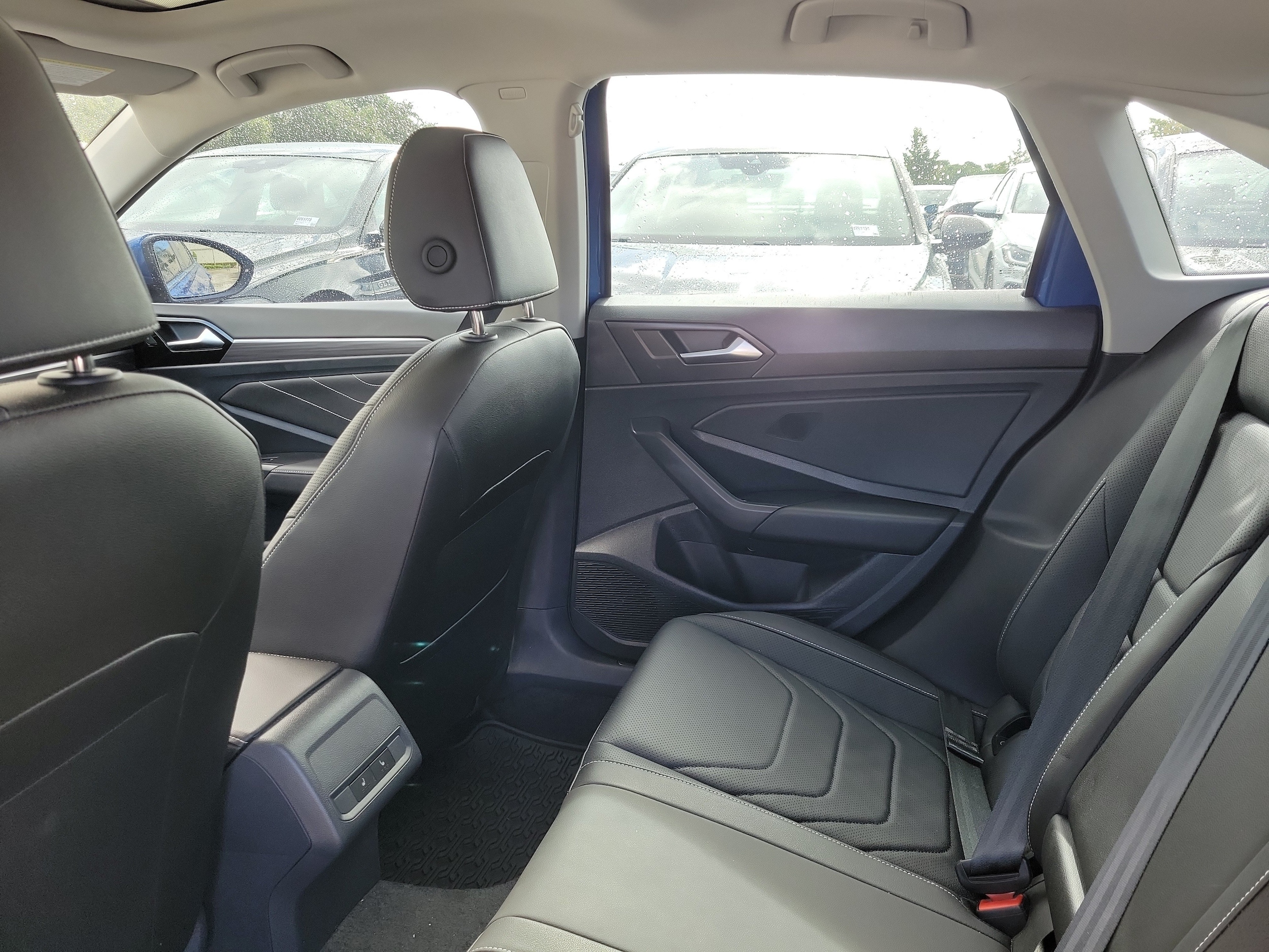 2024 Volkswagen Jetta SEL - Photo 10