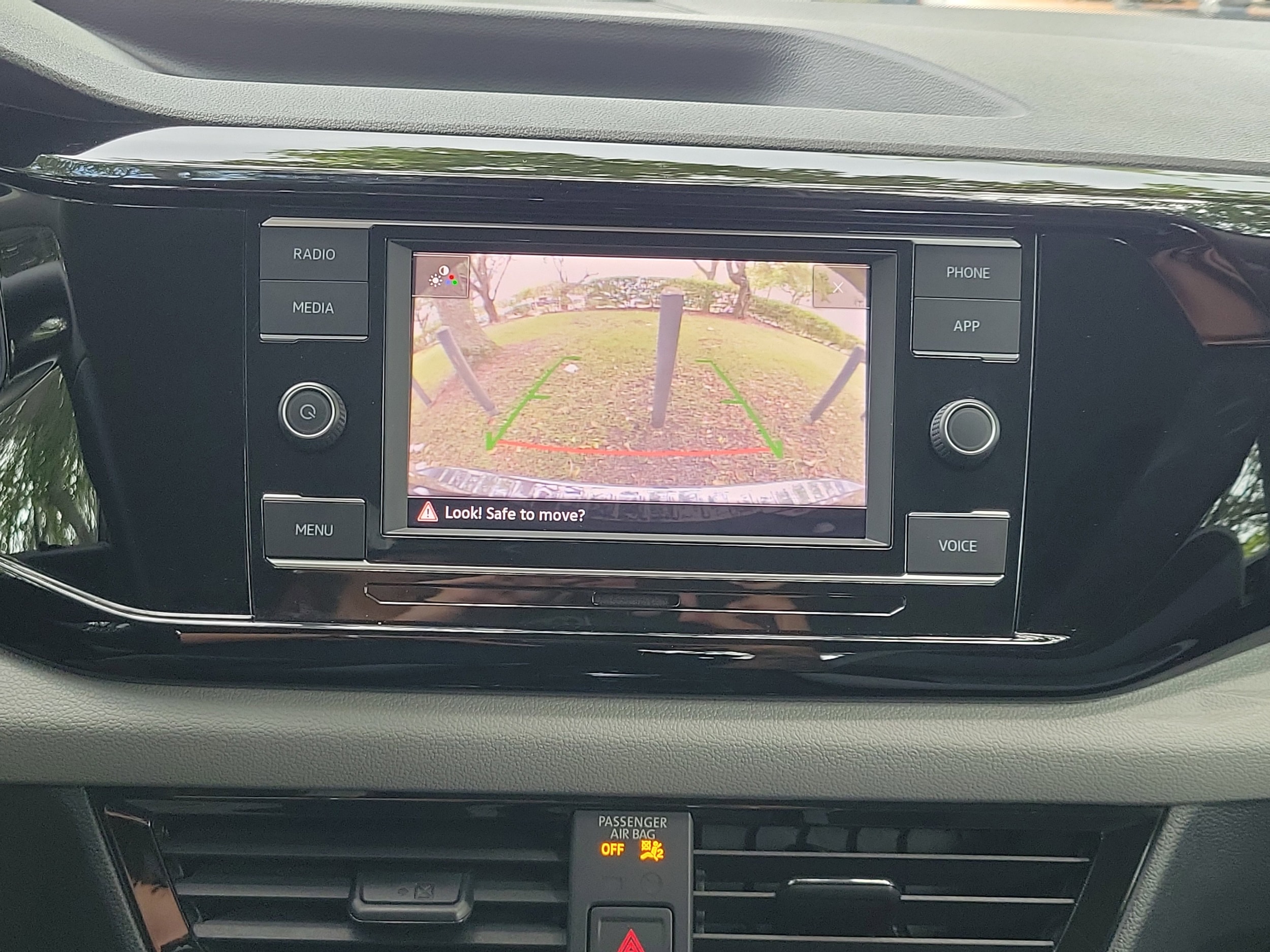 2024 Volkswagen Taos S - Photo 27