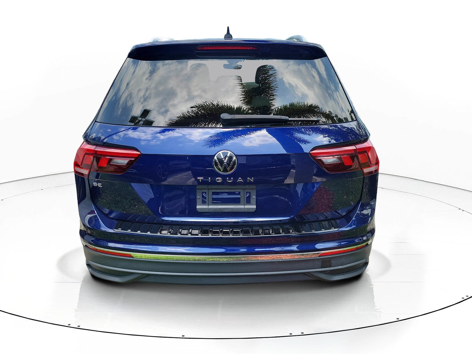 2024 Volkswagen Tiguan SE - Photo 6