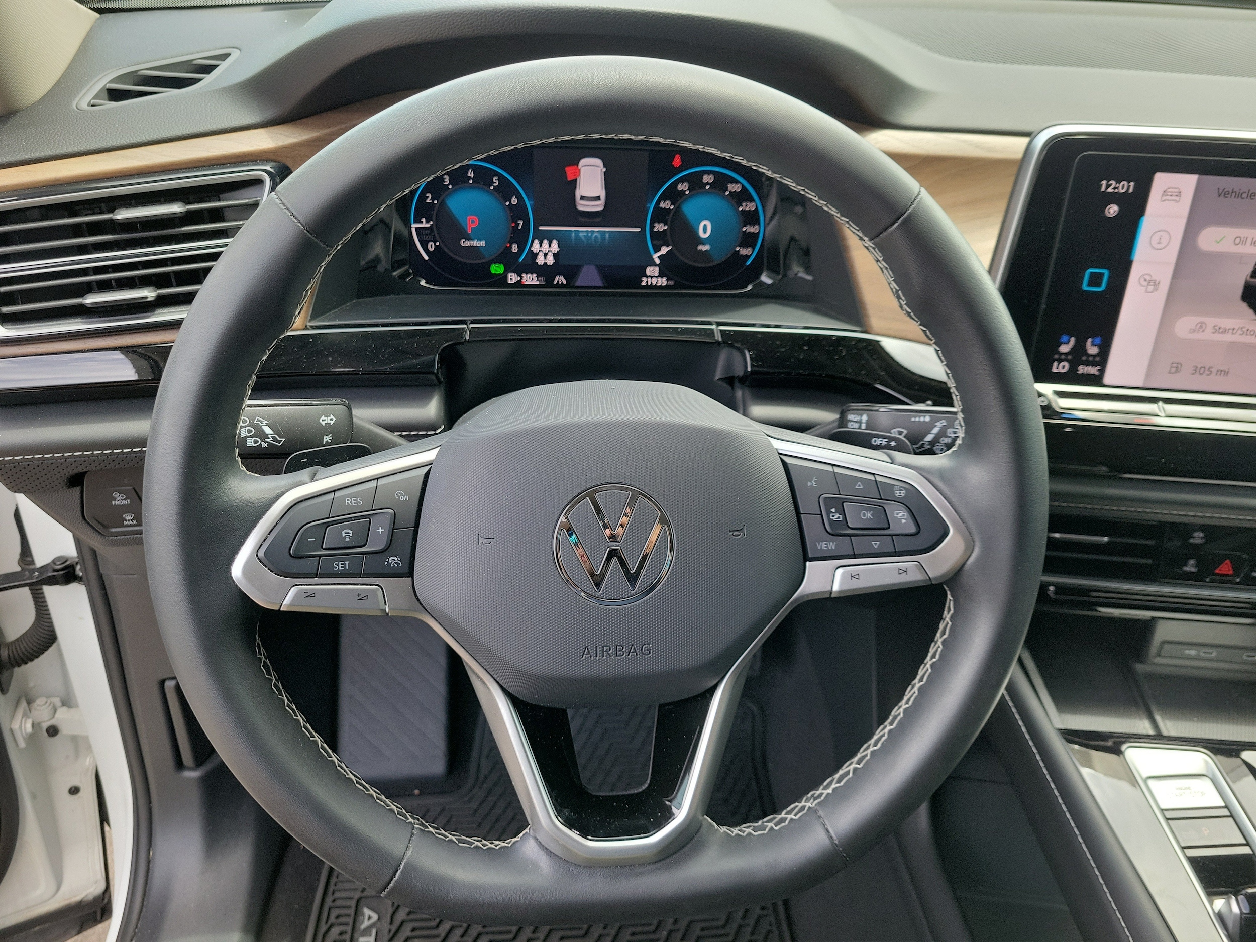 2024 Volkswagen Atlas SE w/Tech - Photo 21