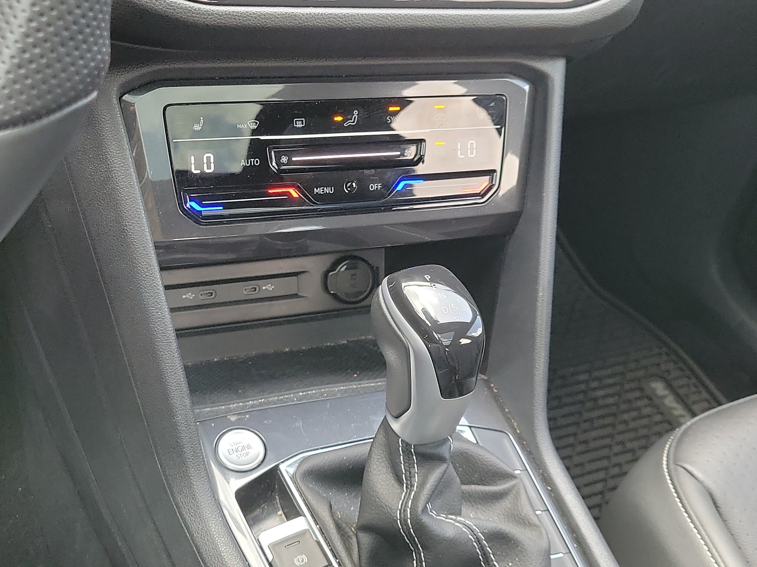 2023 Volkswagen Tiguan SE R-LINE BLACK - Photo 28