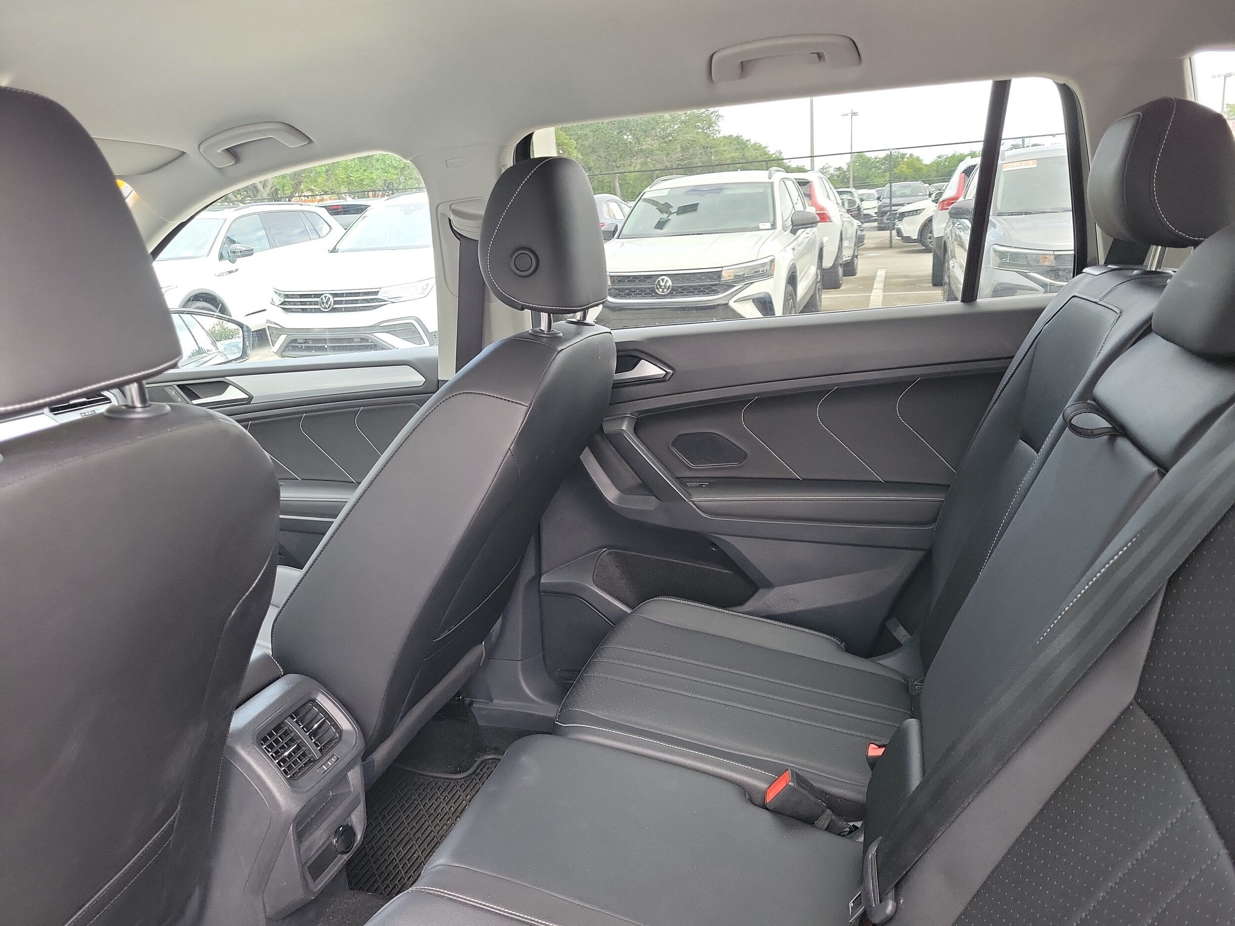 2023 Volkswagen Tiguan S - Photo 13