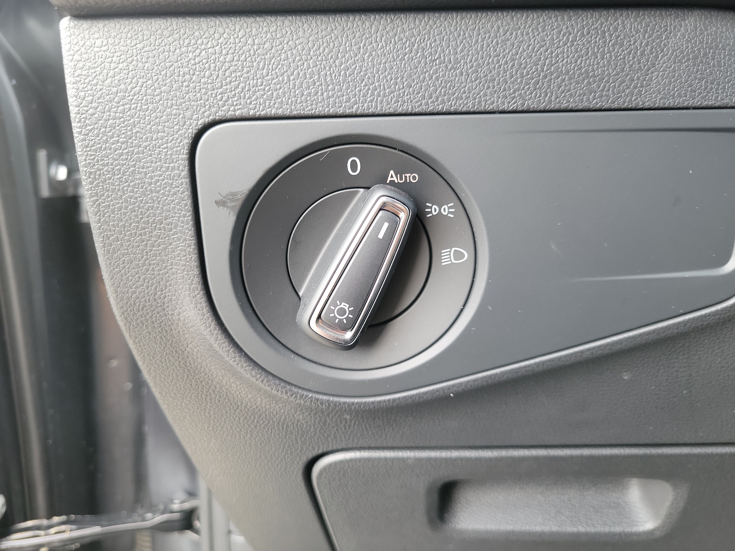 2023 Volkswagen Tiguan SE - Photo 20