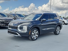 2025 Mitsubishi Outlander SEL SUV