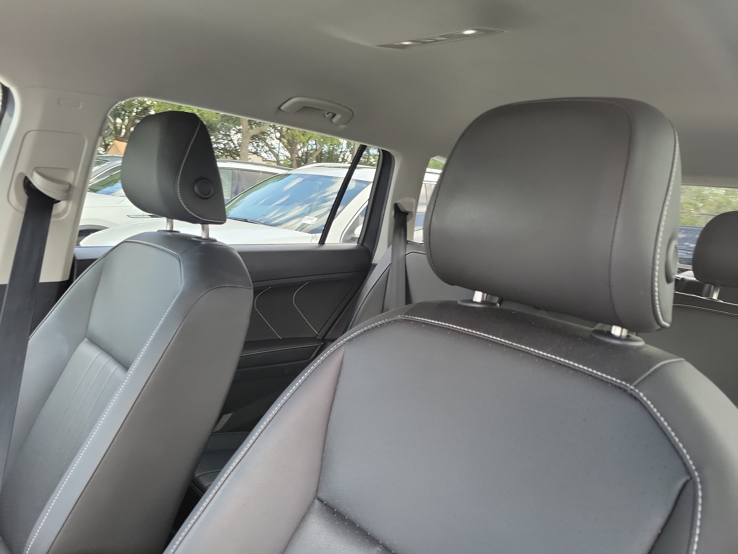 2023 Volkswagen Tiguan SE - Photo 17