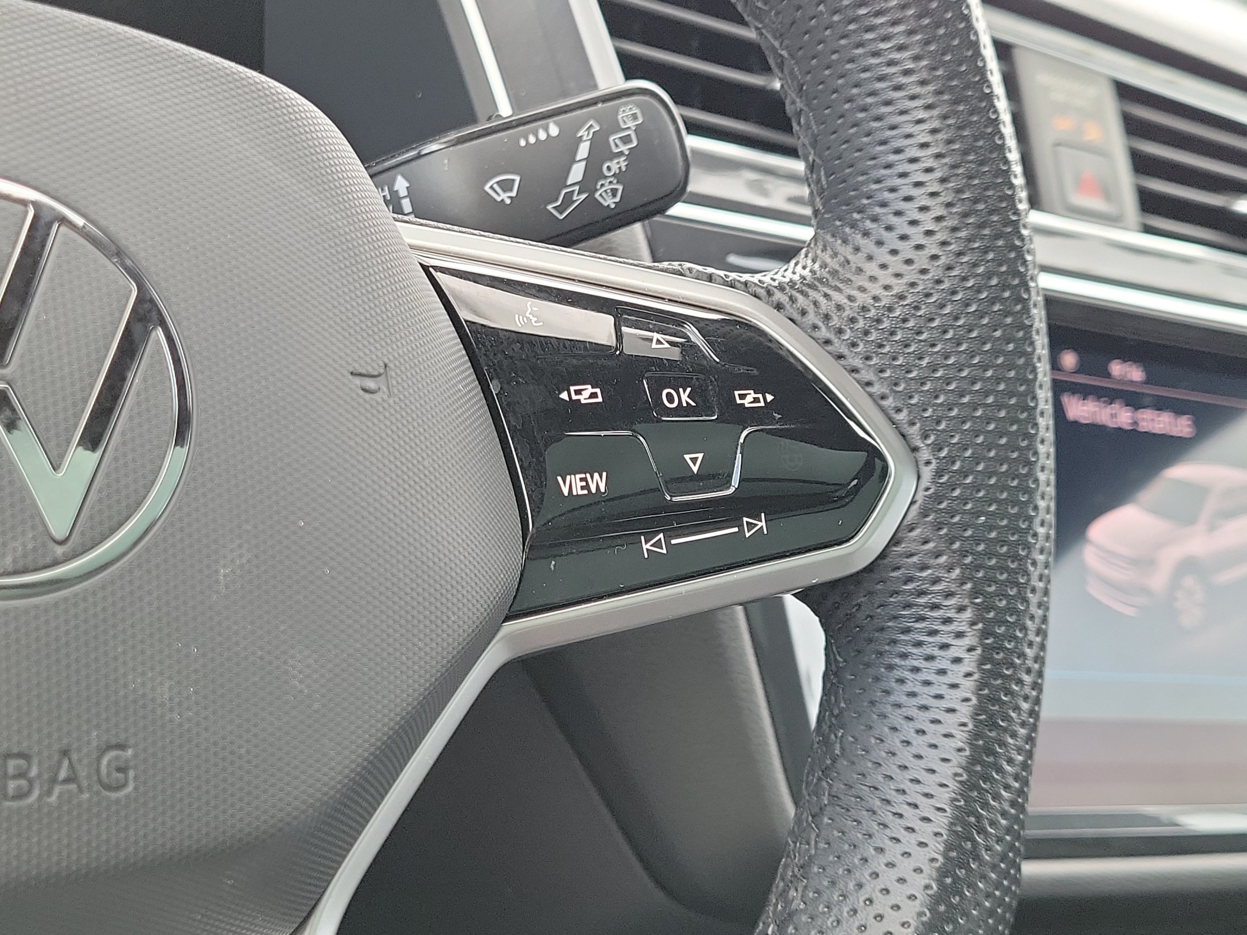 2023 Volkswagen Tiguan SE R-LINE BLACK - Photo 22