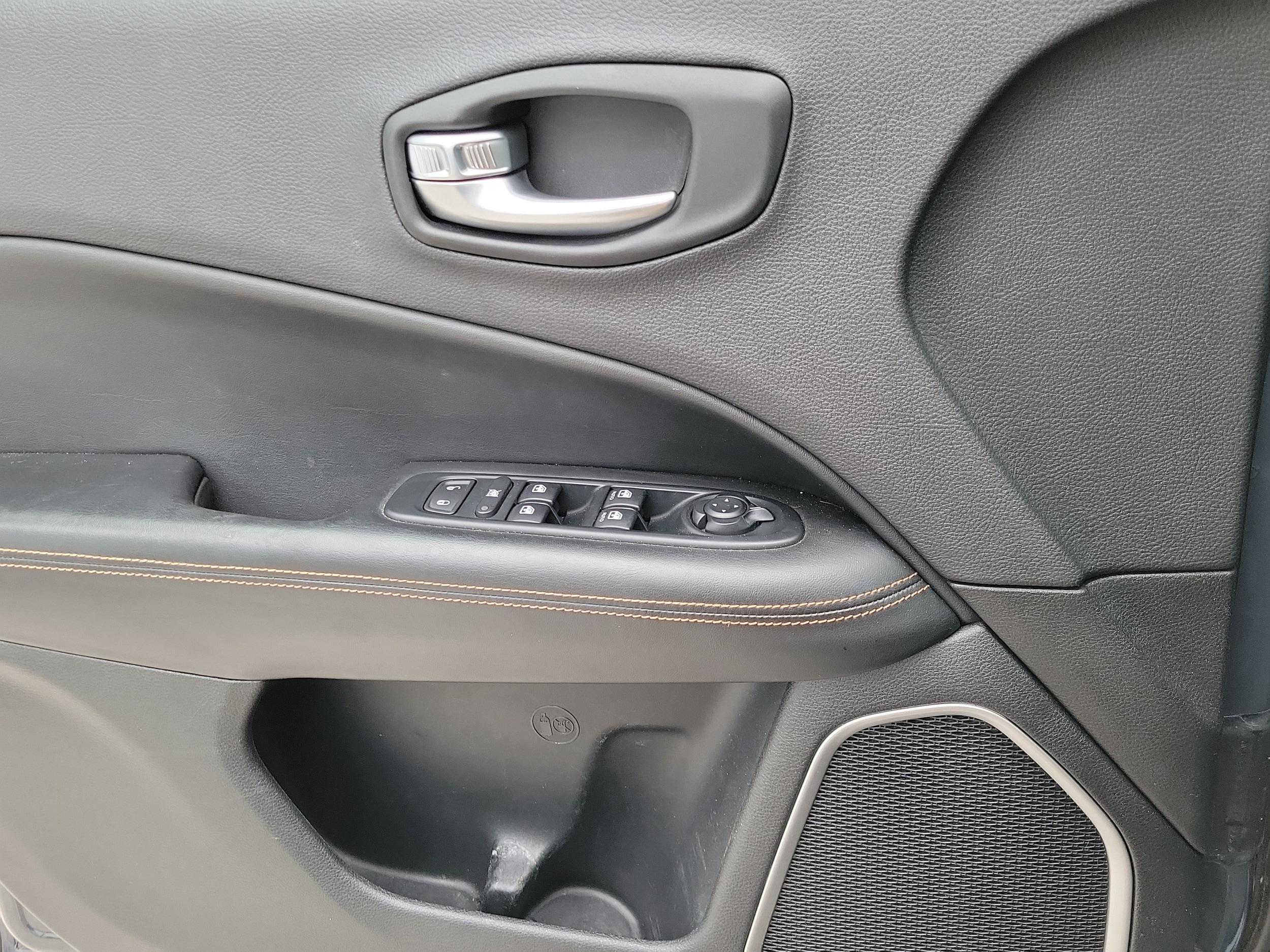 2018 Jeep Compass Limited - Photo 19