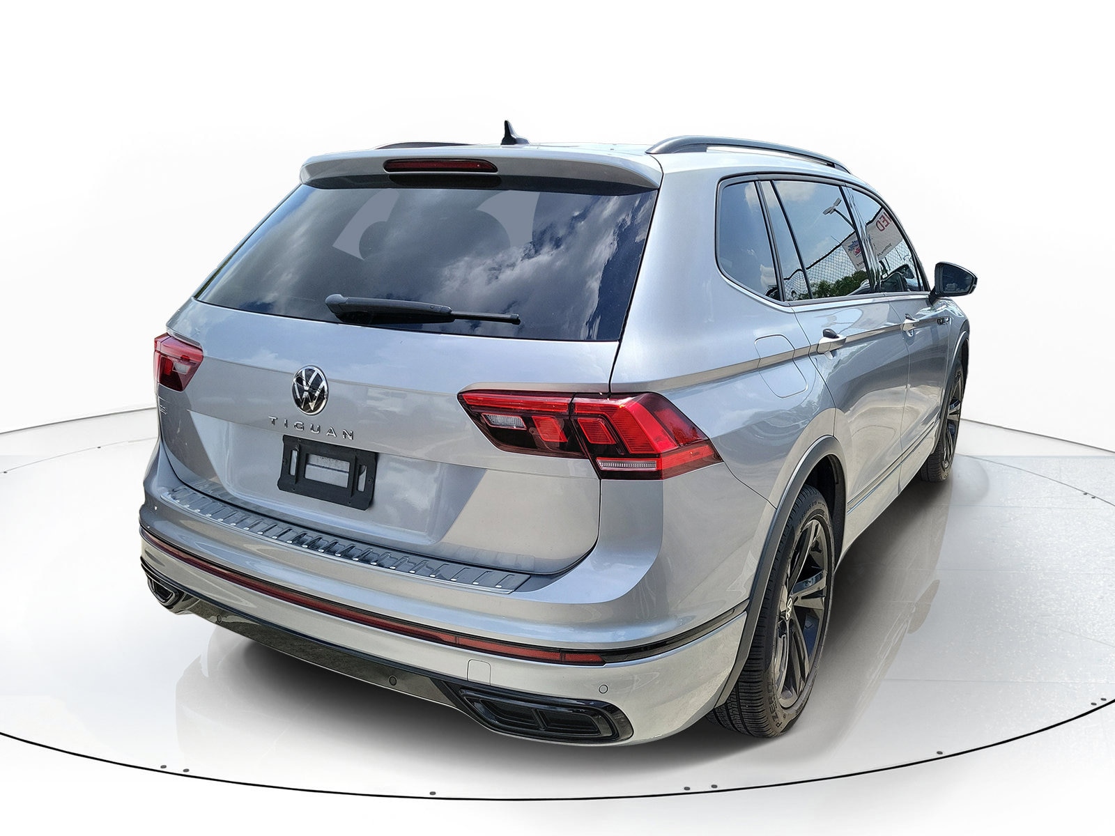 2023 Volkswagen Tiguan SE R-LINE BLACK - Photo 8