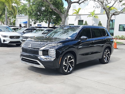2025 Mitsubishi Outlander PHEV SEL SUV