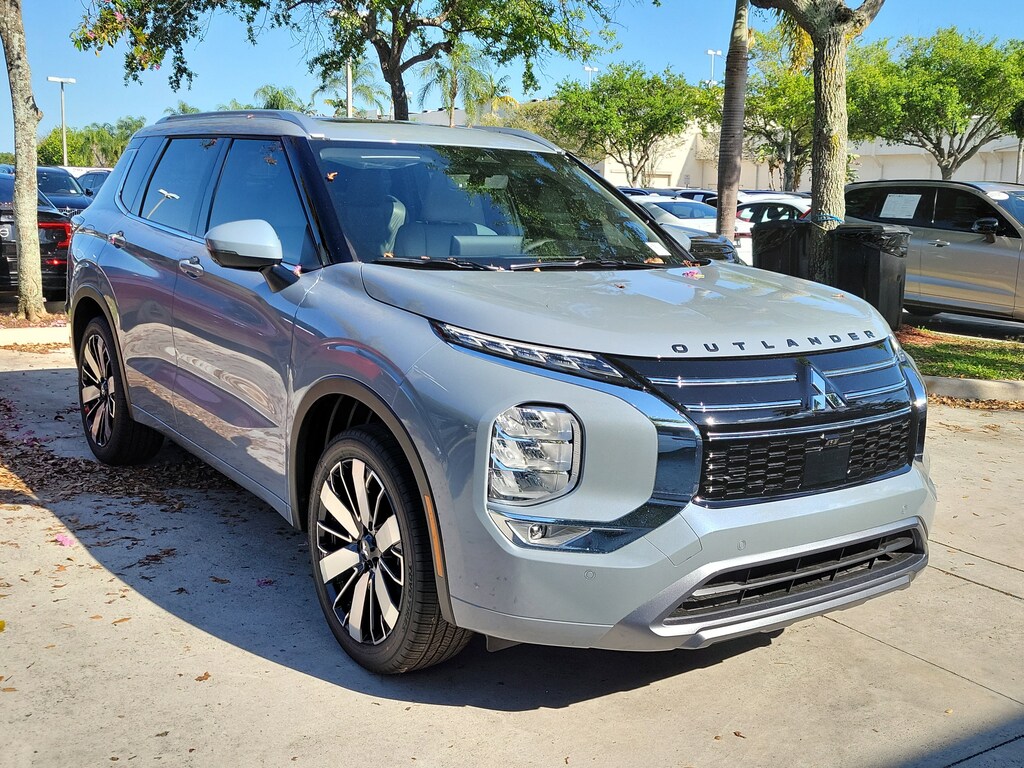 New 2026 Mitsubishi Outlander SEL SUV