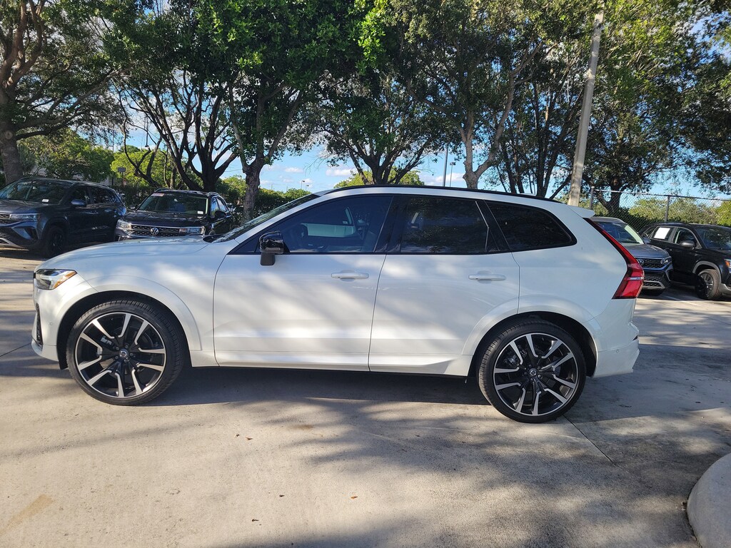 Used 2025 Volvo XC60 B5 Ultra SUV