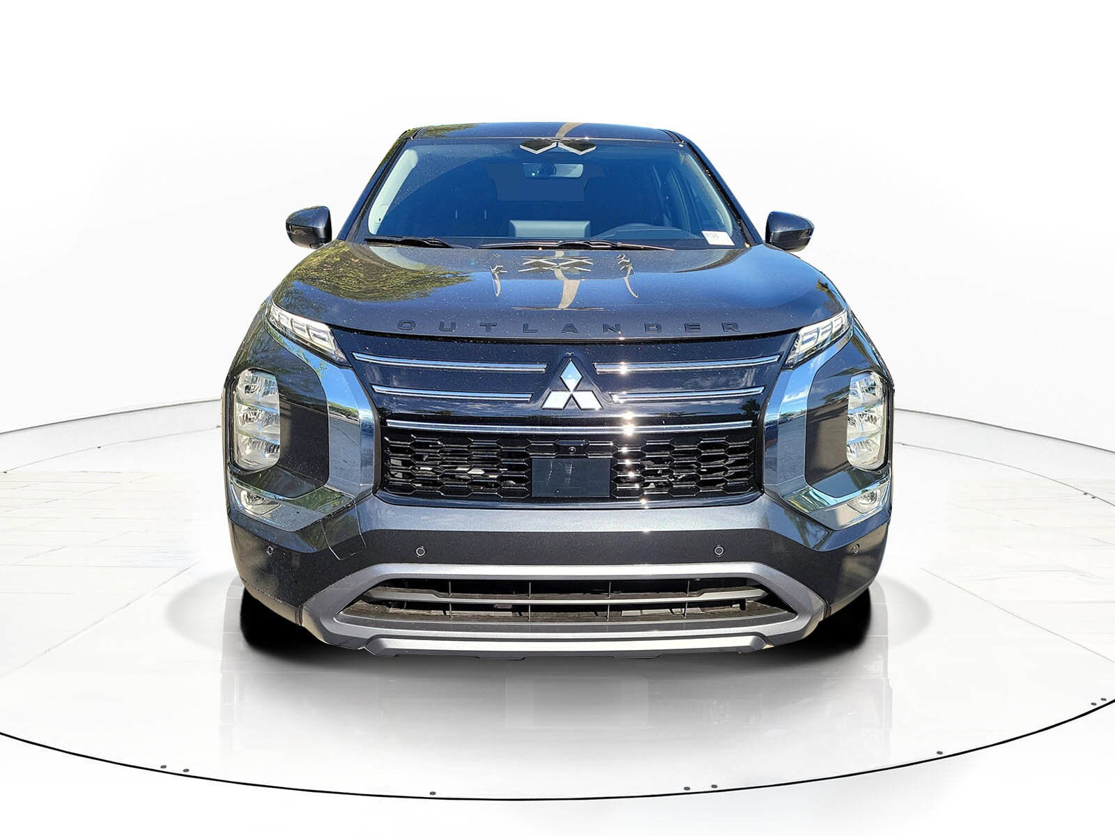 2026 Mitsubishi Outlander SE - Photo 2
