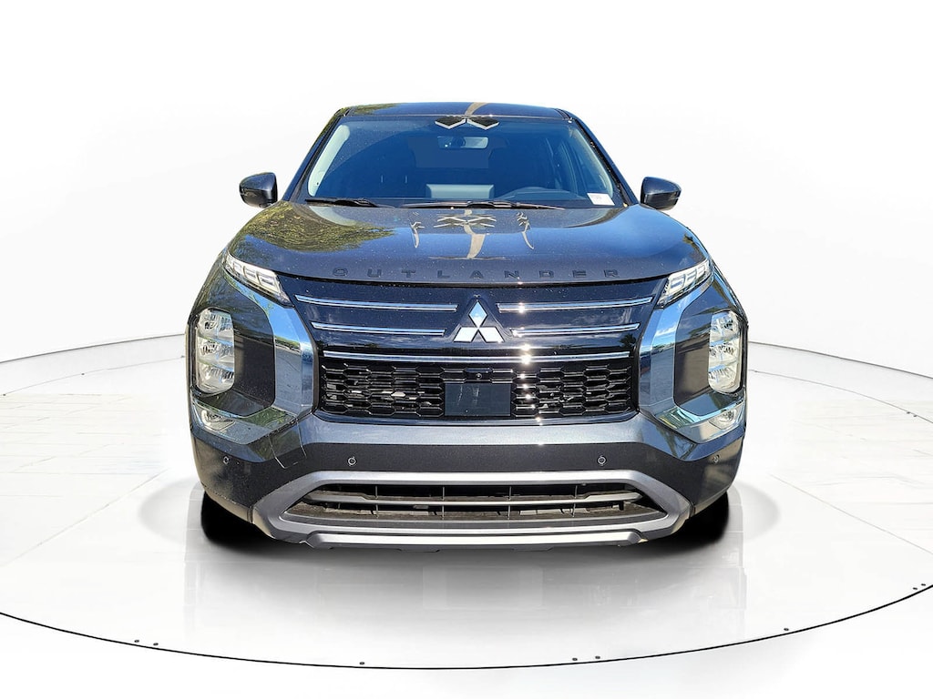 New 2026 Mitsubishi Outlander SE SUV