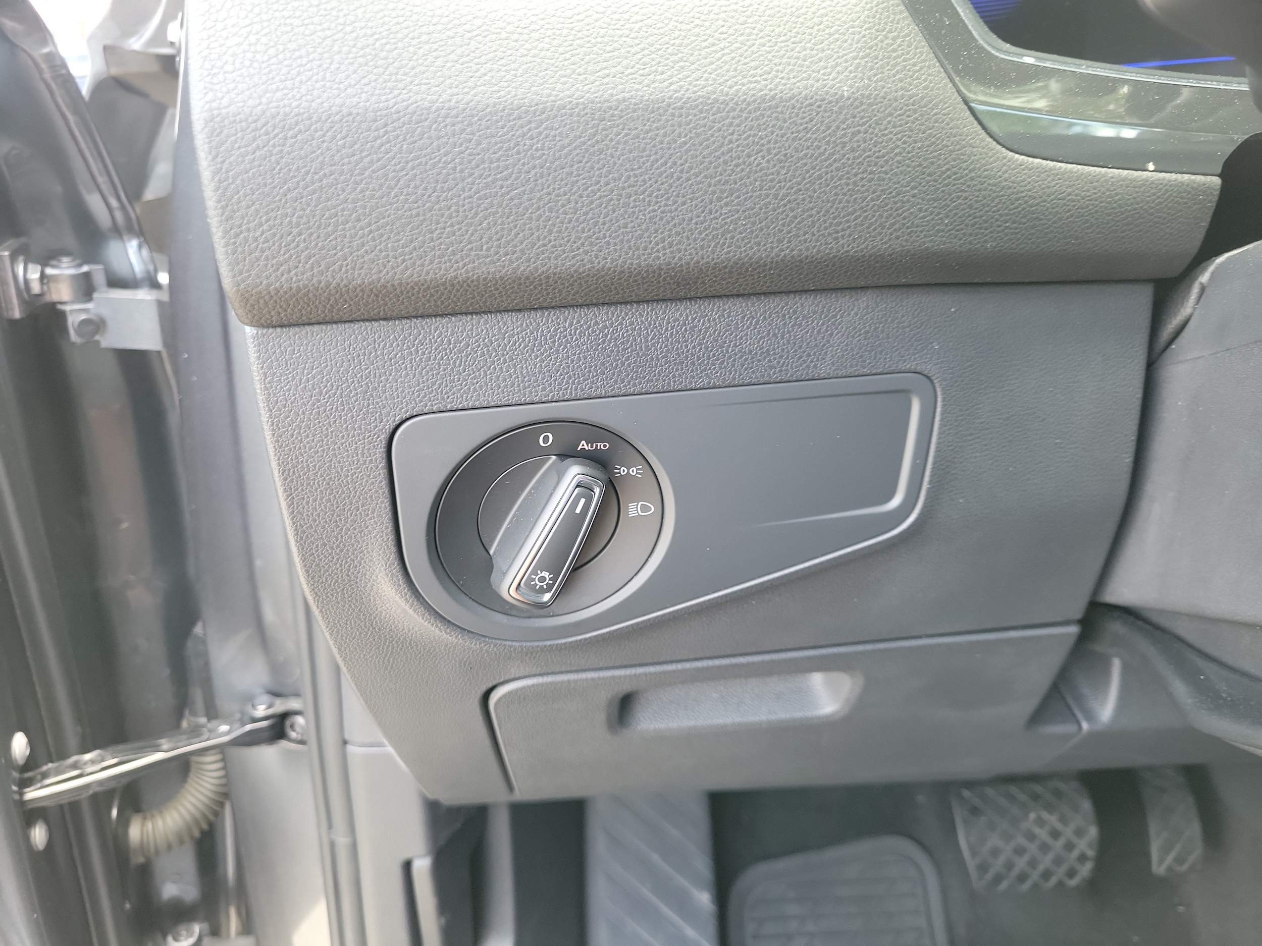 2023 Volkswagen Tiguan SE - Photo 20