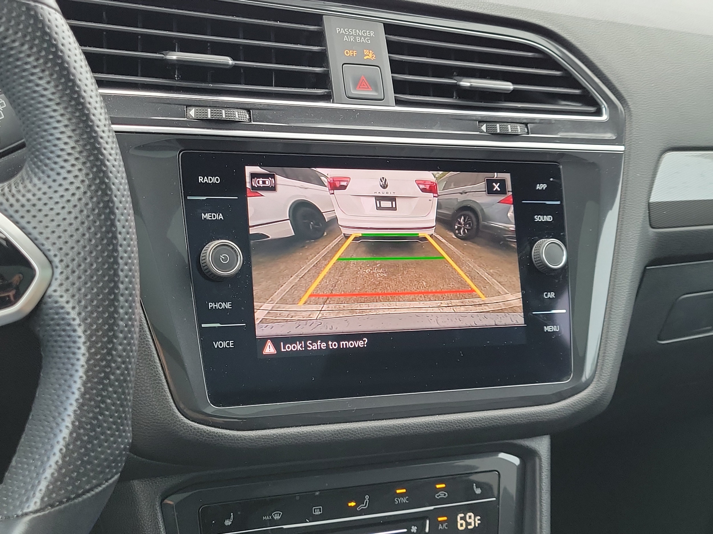 2023 Volkswagen Tiguan SE R-LINE BLACK - Photo 24