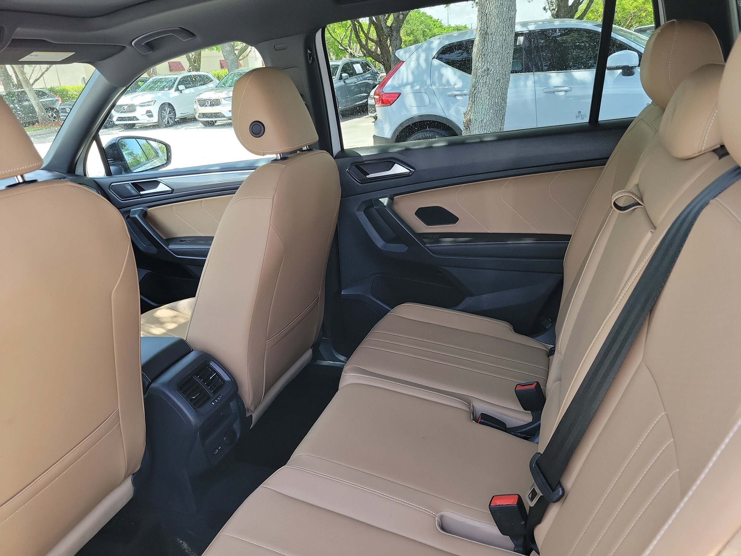 2023 Volkswagen Tiguan SE R-LINE BLACK - Photo 11
