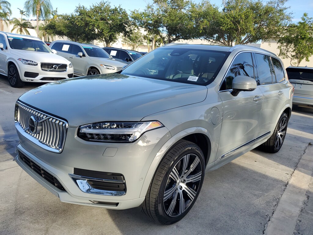 Used 2024 Volvo XC90 plug-in hybrid T8 Ultimate Bright 7-Seater SUV