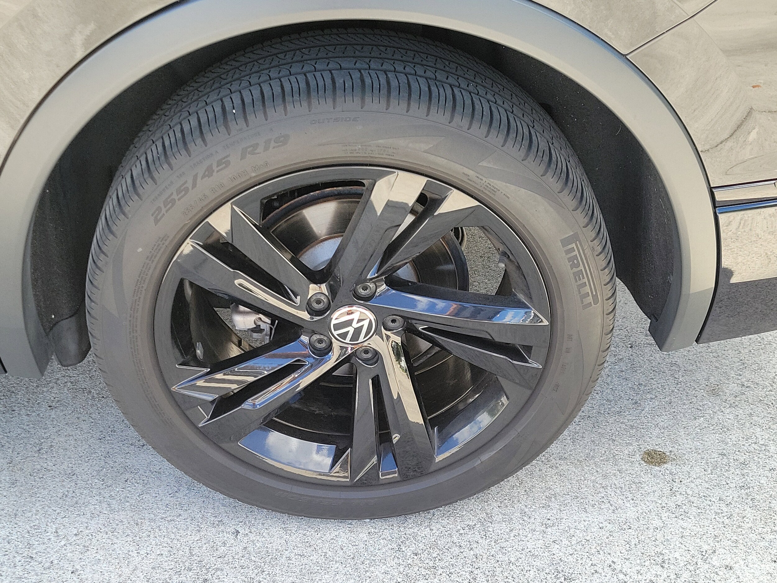 2024 Volkswagen Tiguan SE R-LINE BLACK - Photo 6