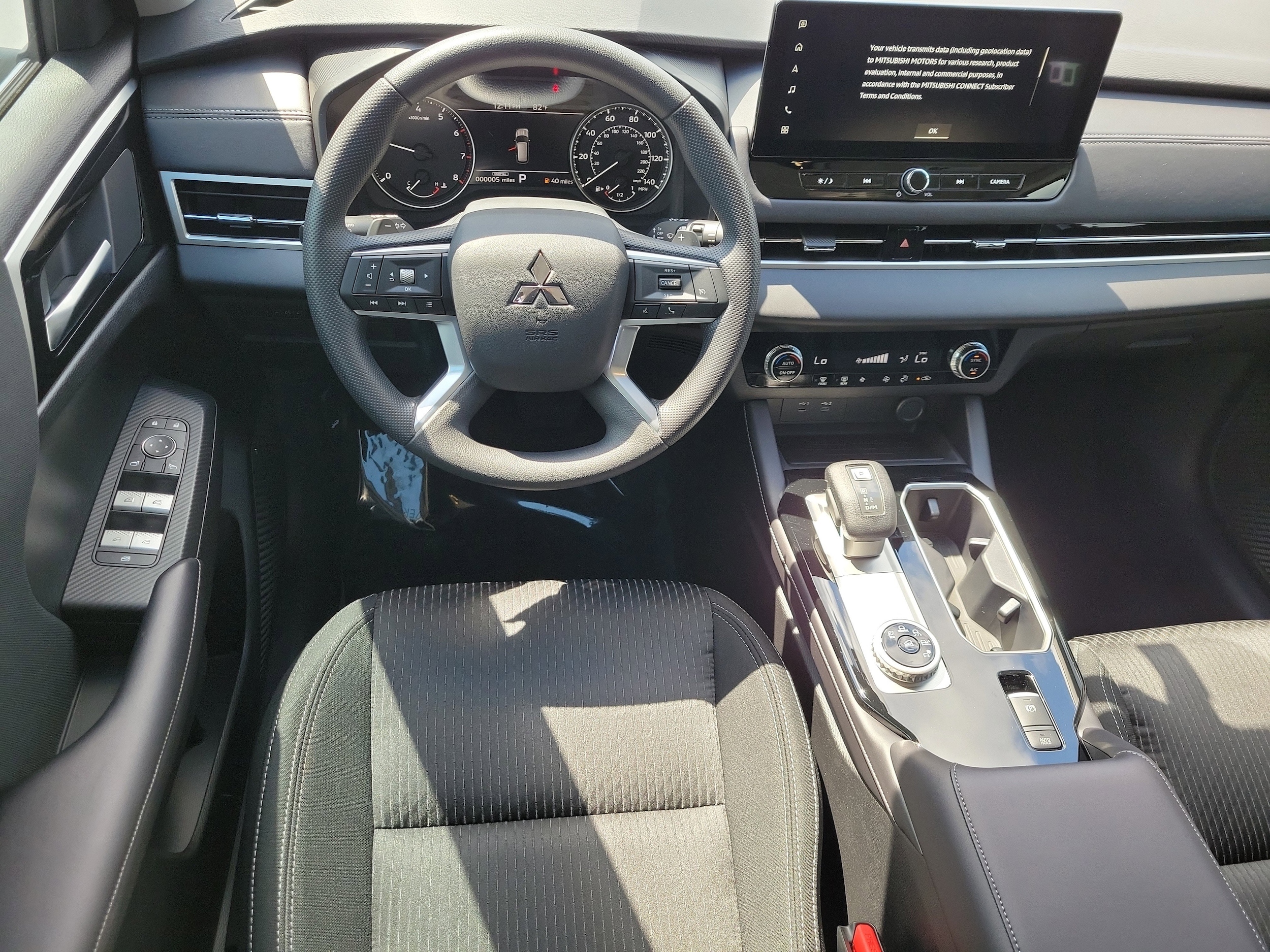 2026 Mitsubishi Outlander ES - Photo 8