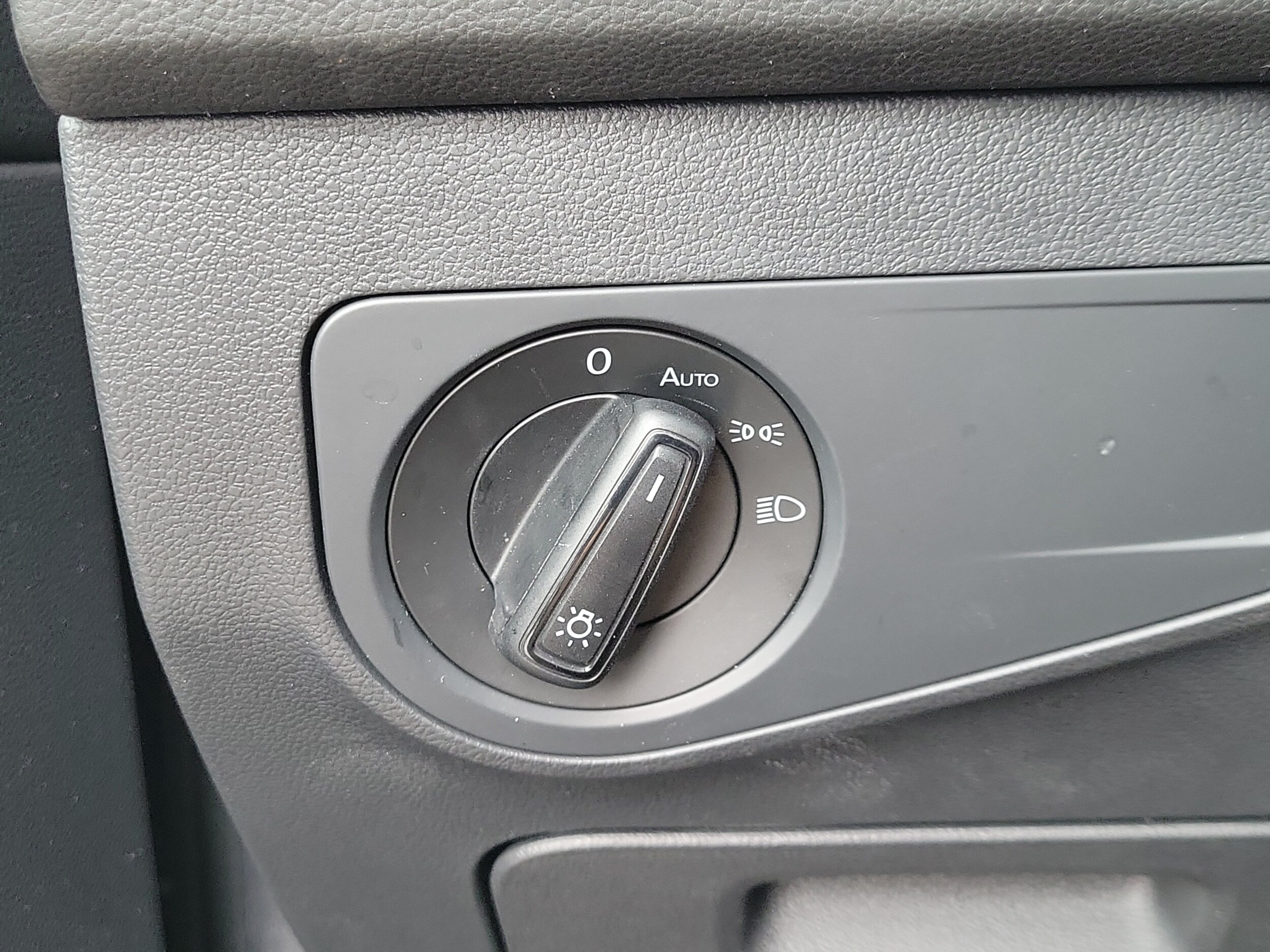 2023 Volkswagen Tiguan S - Photo 27