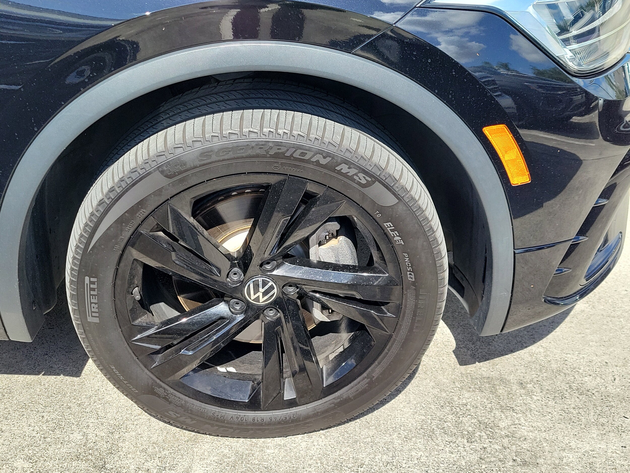 2024 Volkswagen Tiguan SE R-LINE BLACK - Photo 10