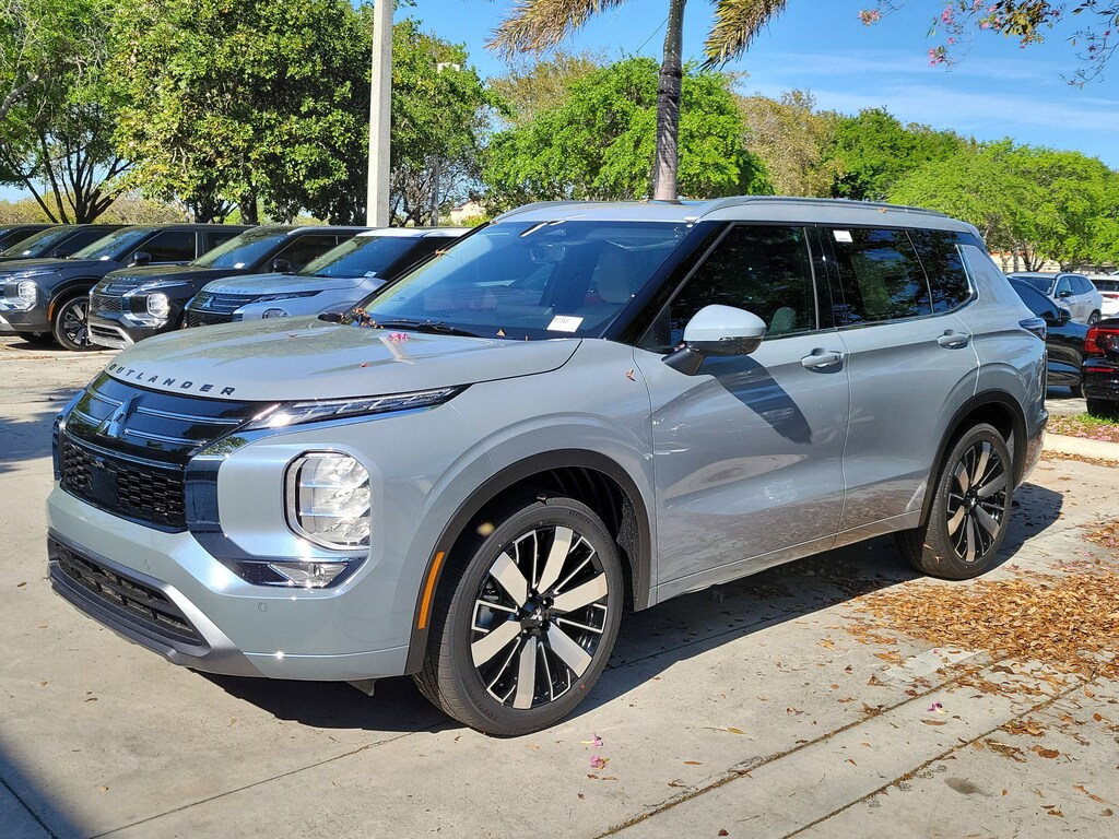 New 2026 Mitsubishi Outlander SEL SUV