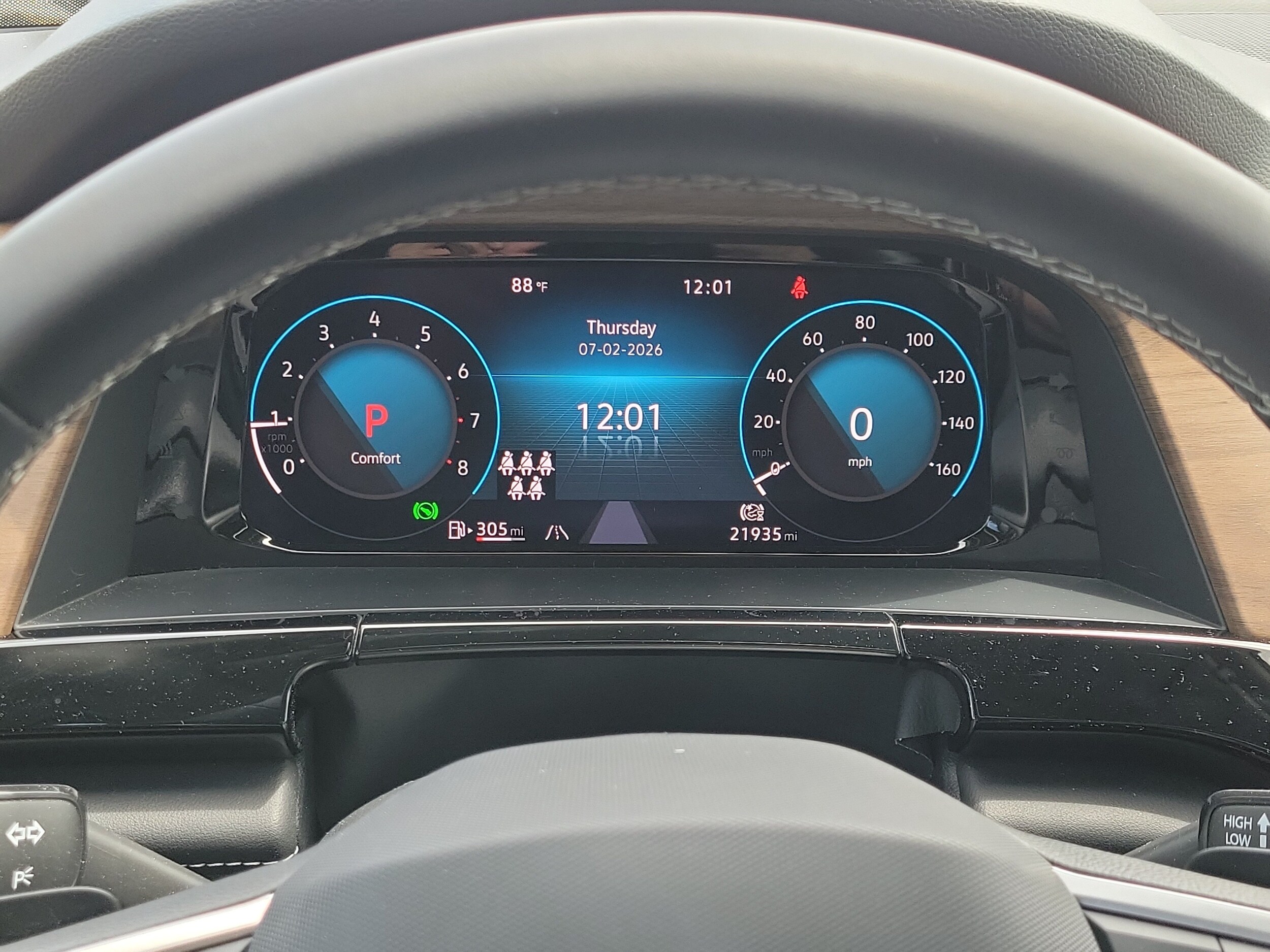 2024 Volkswagen Atlas SE w/Tech - Photo 24