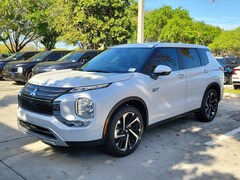 2025 Mitsubishi Outlander PHEV SE SUV