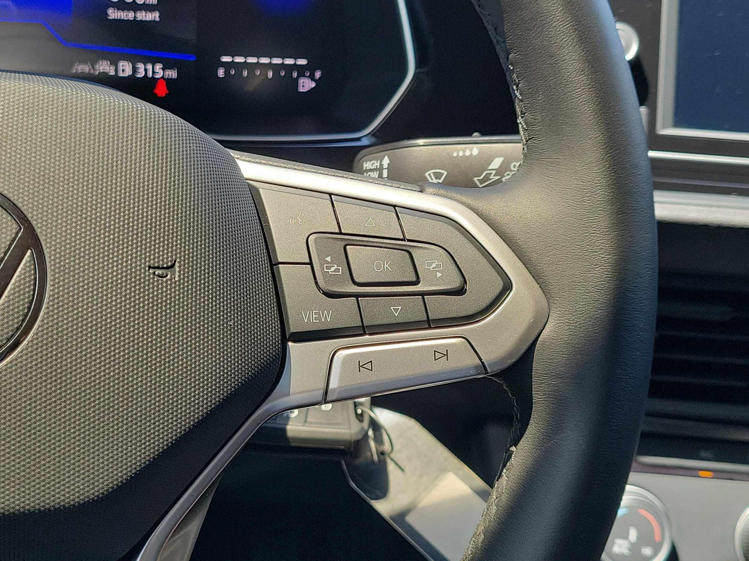 2024 Volkswagen Jetta S - Photo 21