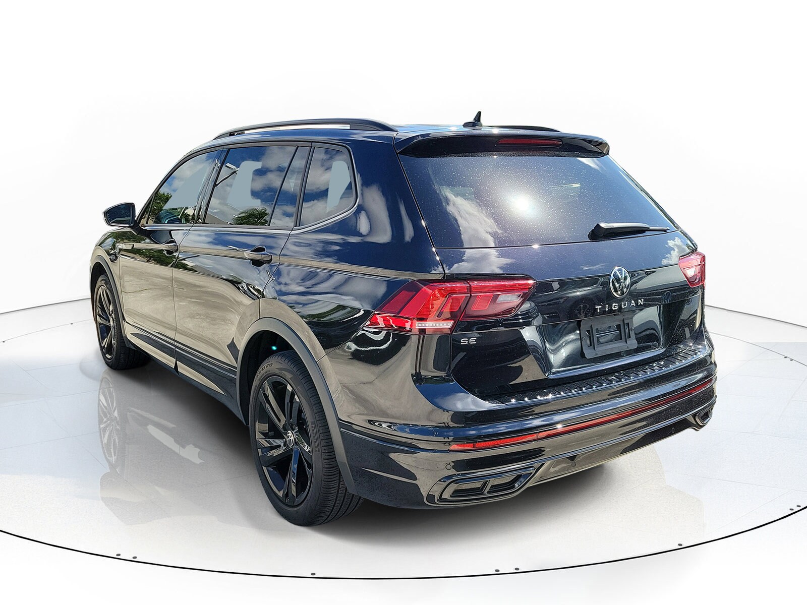 2024 Volkswagen Tiguan SE R-LINE BLACK - Photo 7