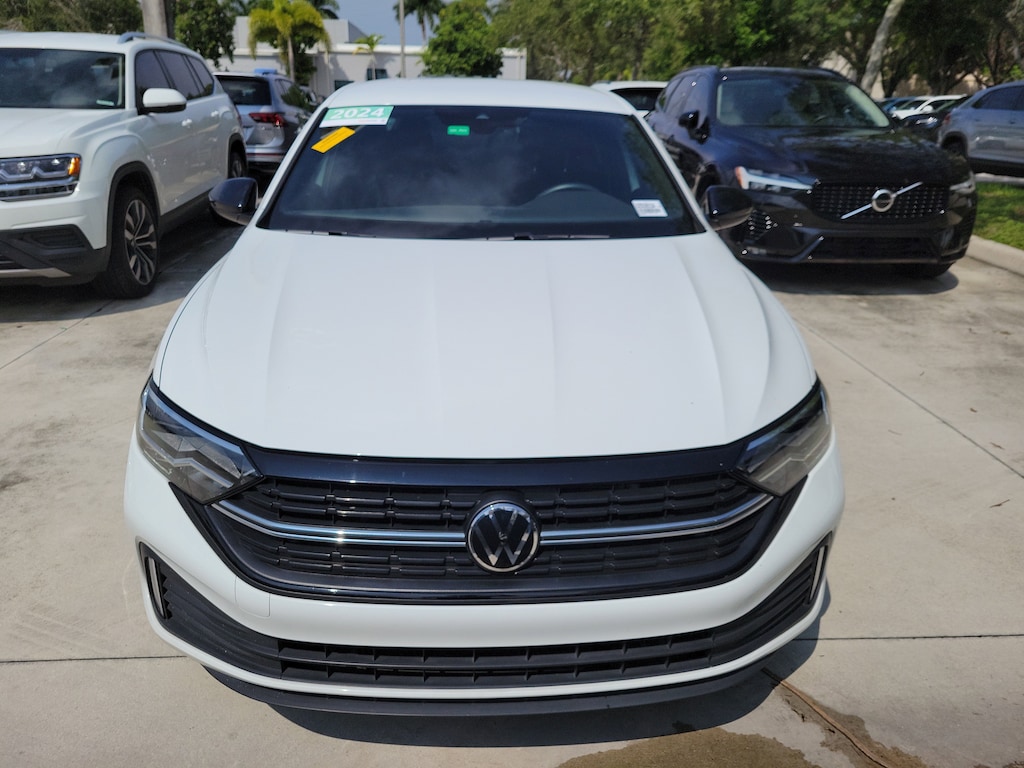 Used 2024 Volkswagen Jetta 1.5T Sport Sedan