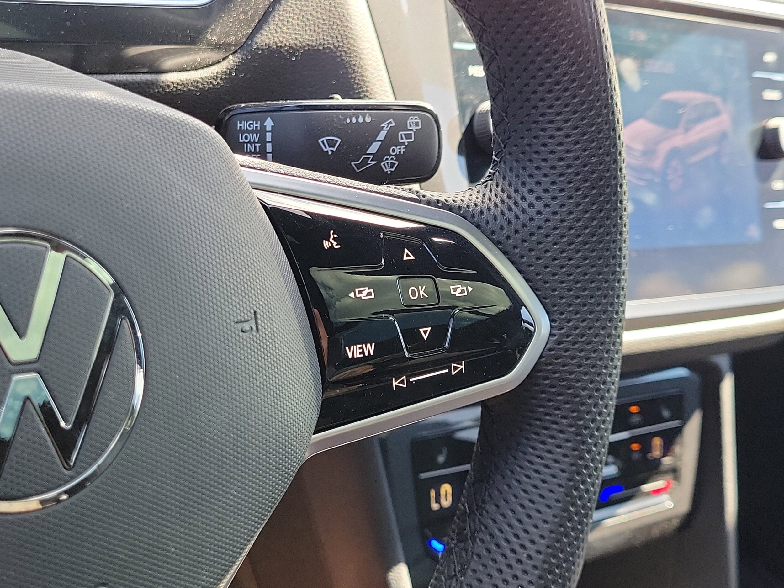 2024 Volkswagen Tiguan SE R-LINE BLACK - Photo 21