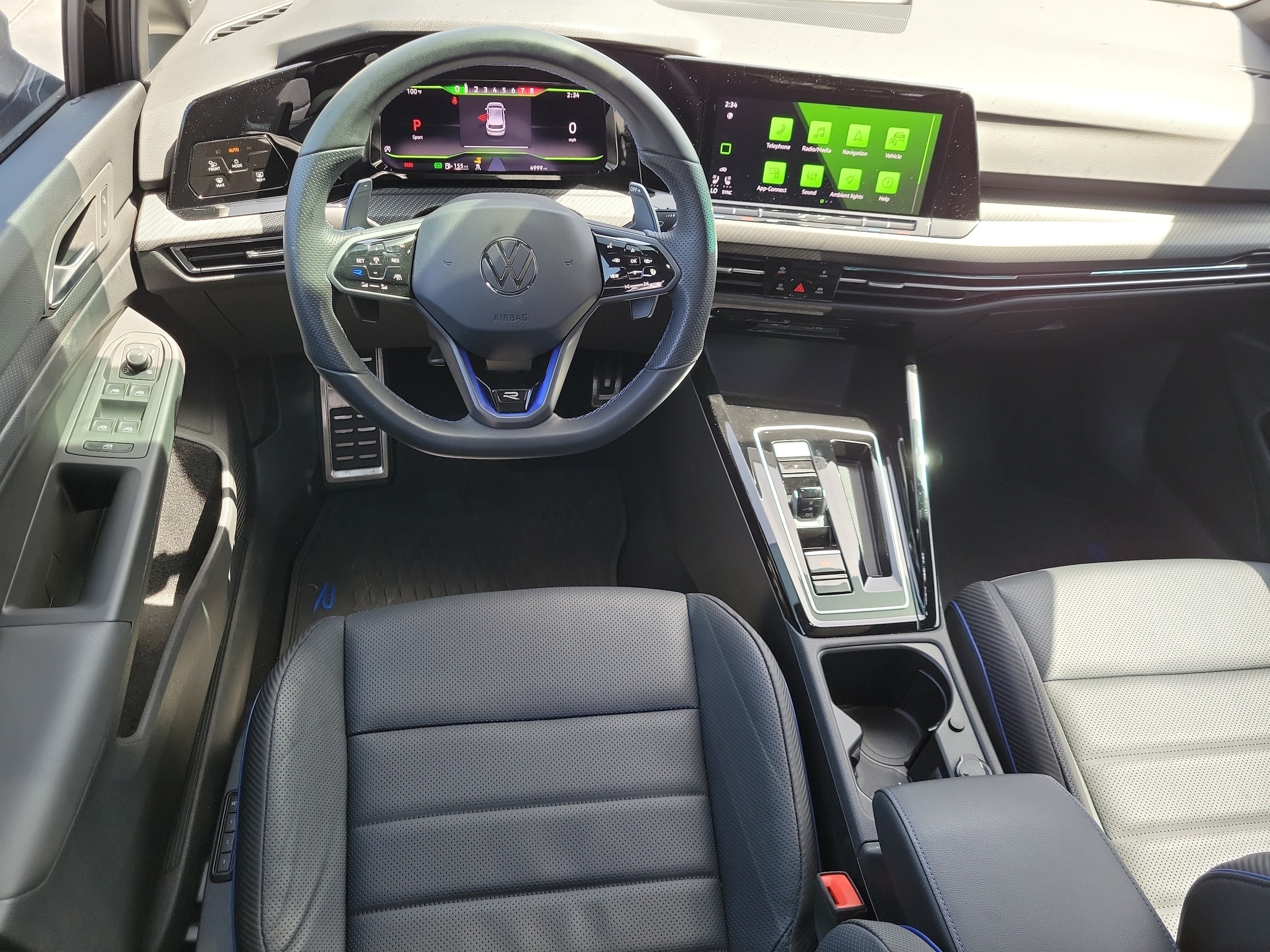 2024 Volkswagen Golf R R - Photo 11
