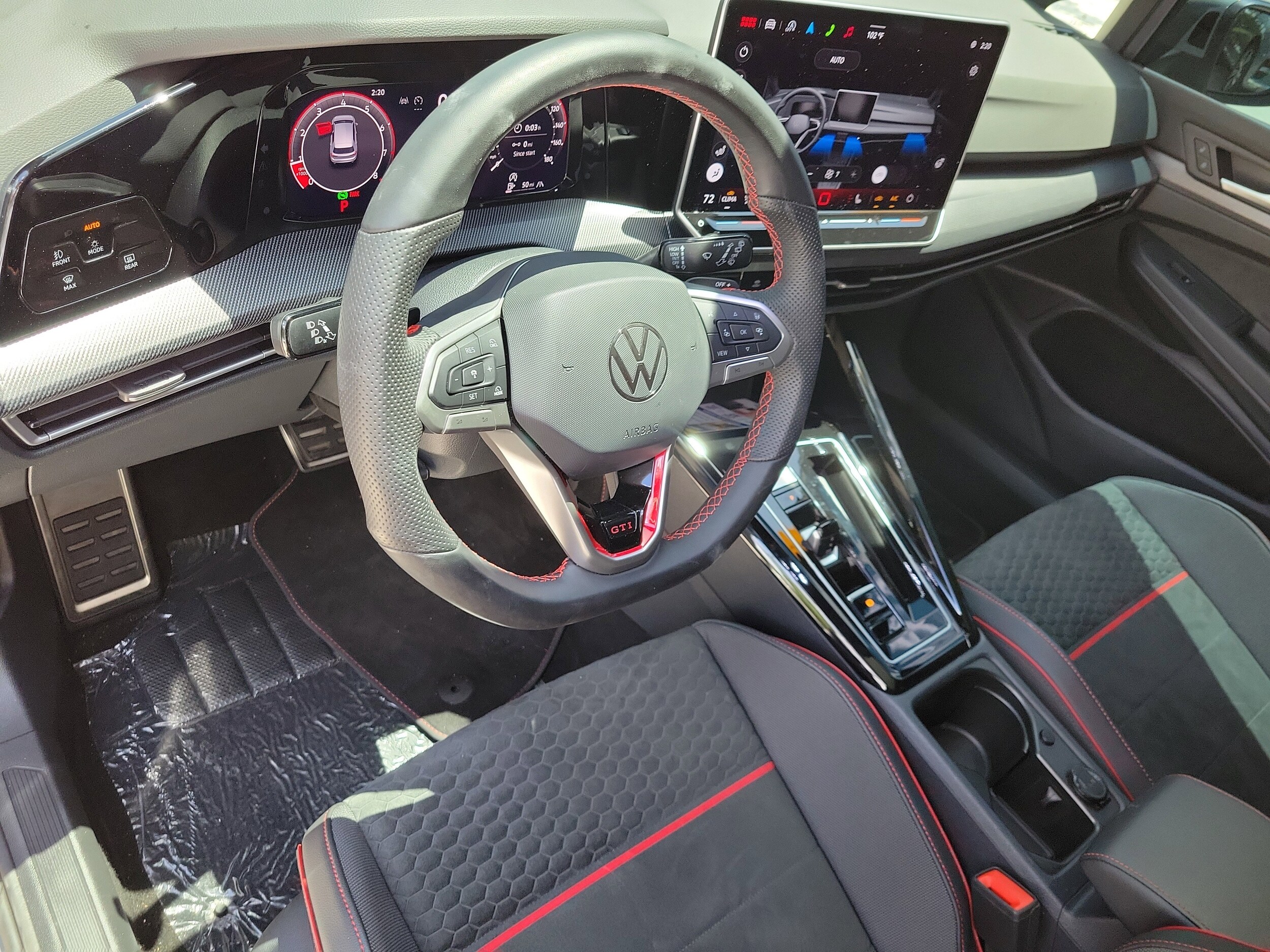 2026 Volkswagen Golf GTI SE - Photo 18