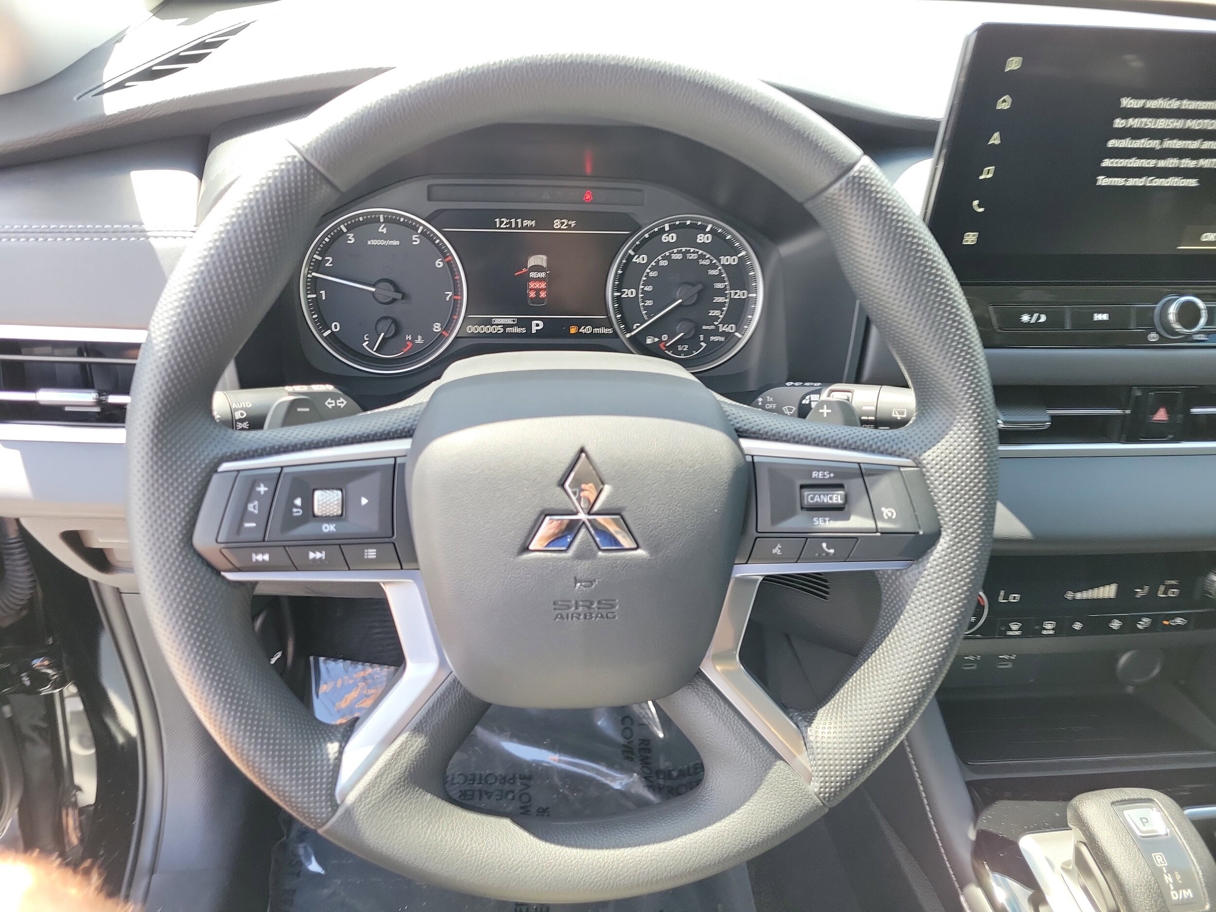 2026 Mitsubishi Outlander ES - Photo 11