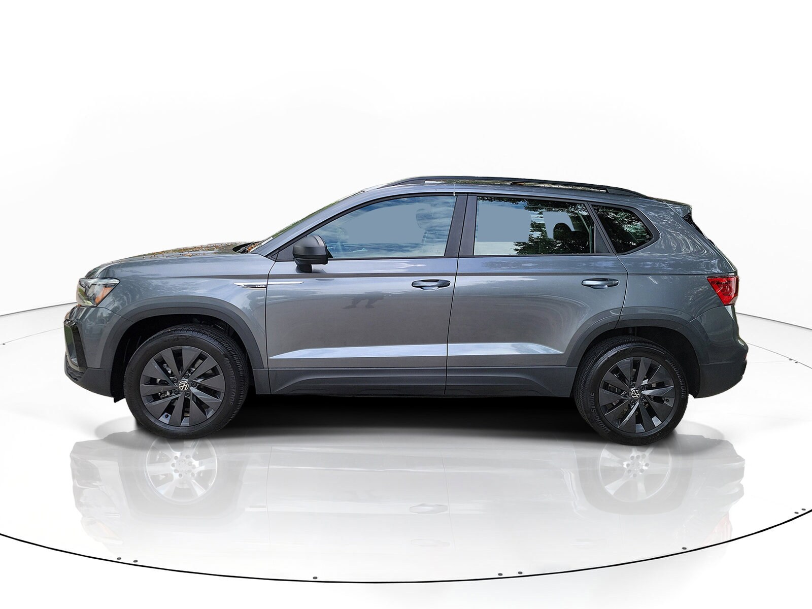 2024 Volkswagen Taos S - Photo 4