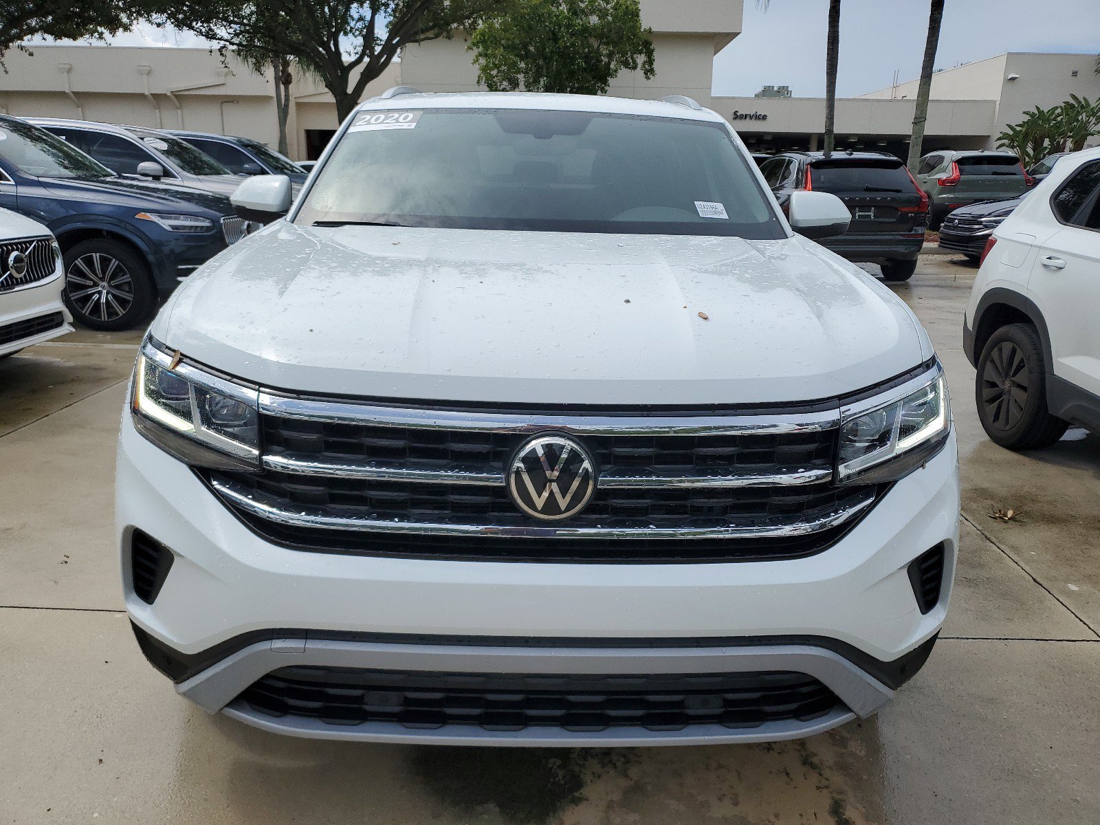 Used 2020 Volkswagen Atlas Cross Sport SE w/Tech R-Line with VIN 1V25E2CAXLC219122 for sale in Coconut Creek, FL