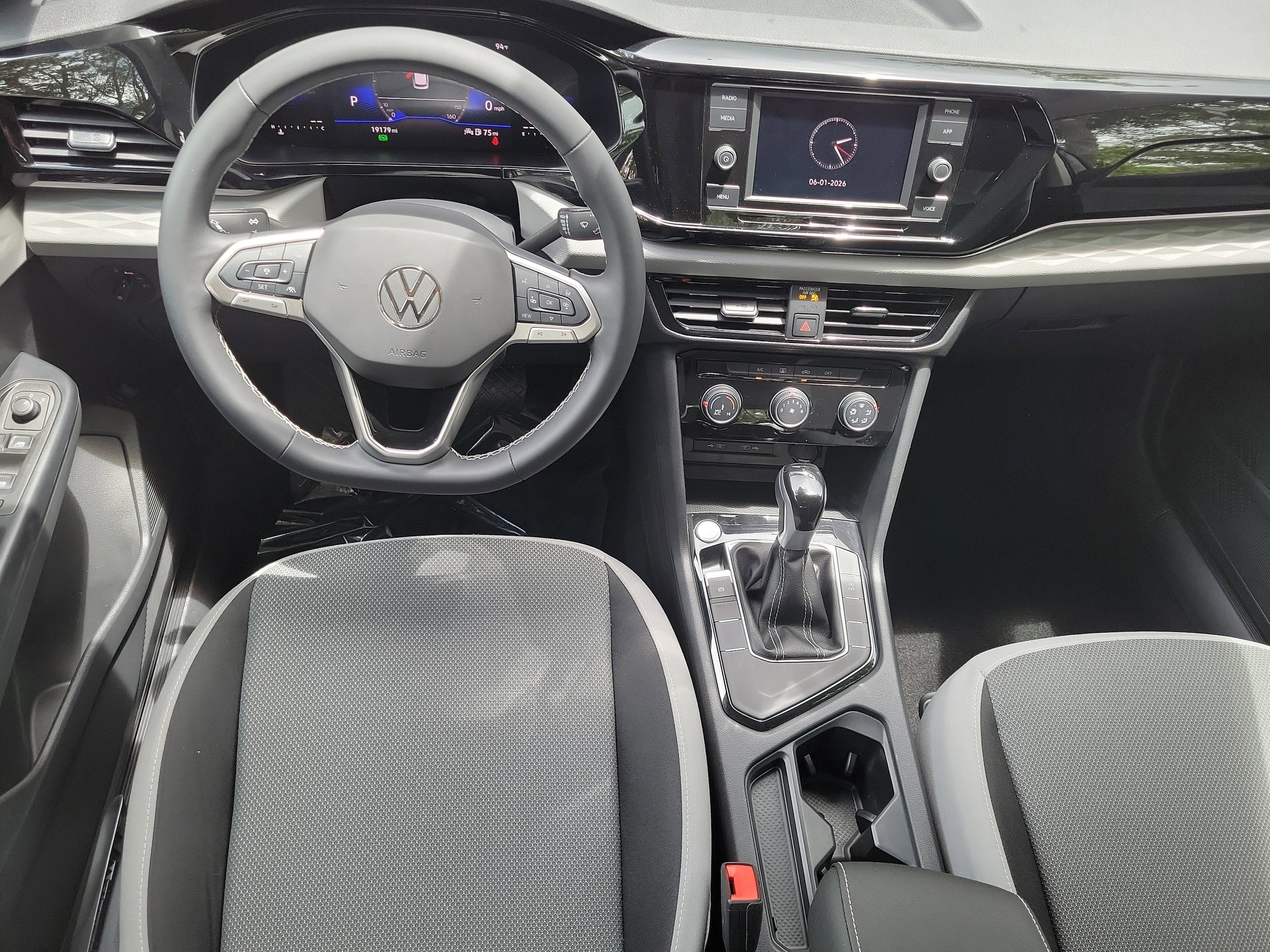 2024 Volkswagen Taos S - Photo 13