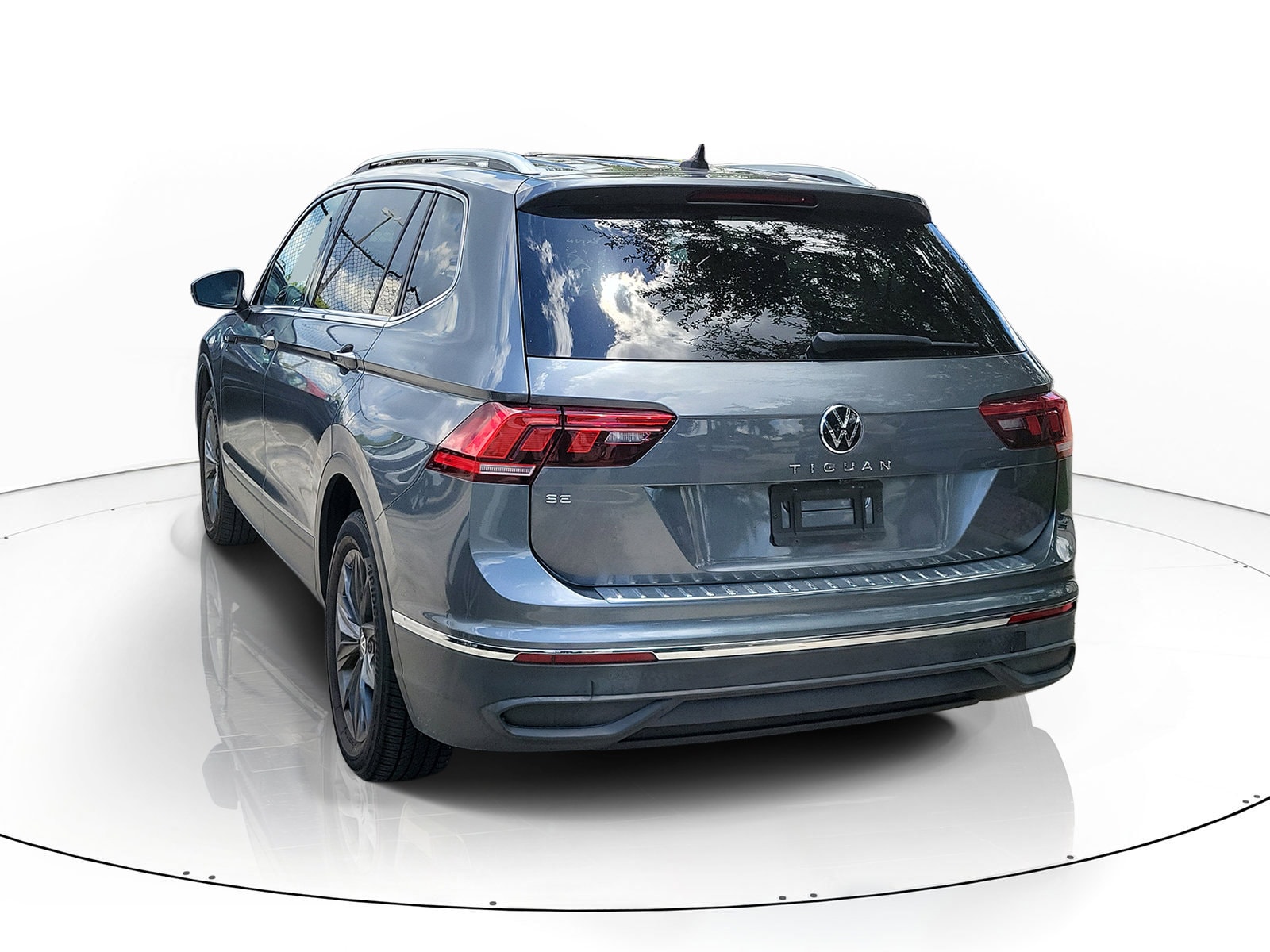 2023 Volkswagen Tiguan SE - Photo 6