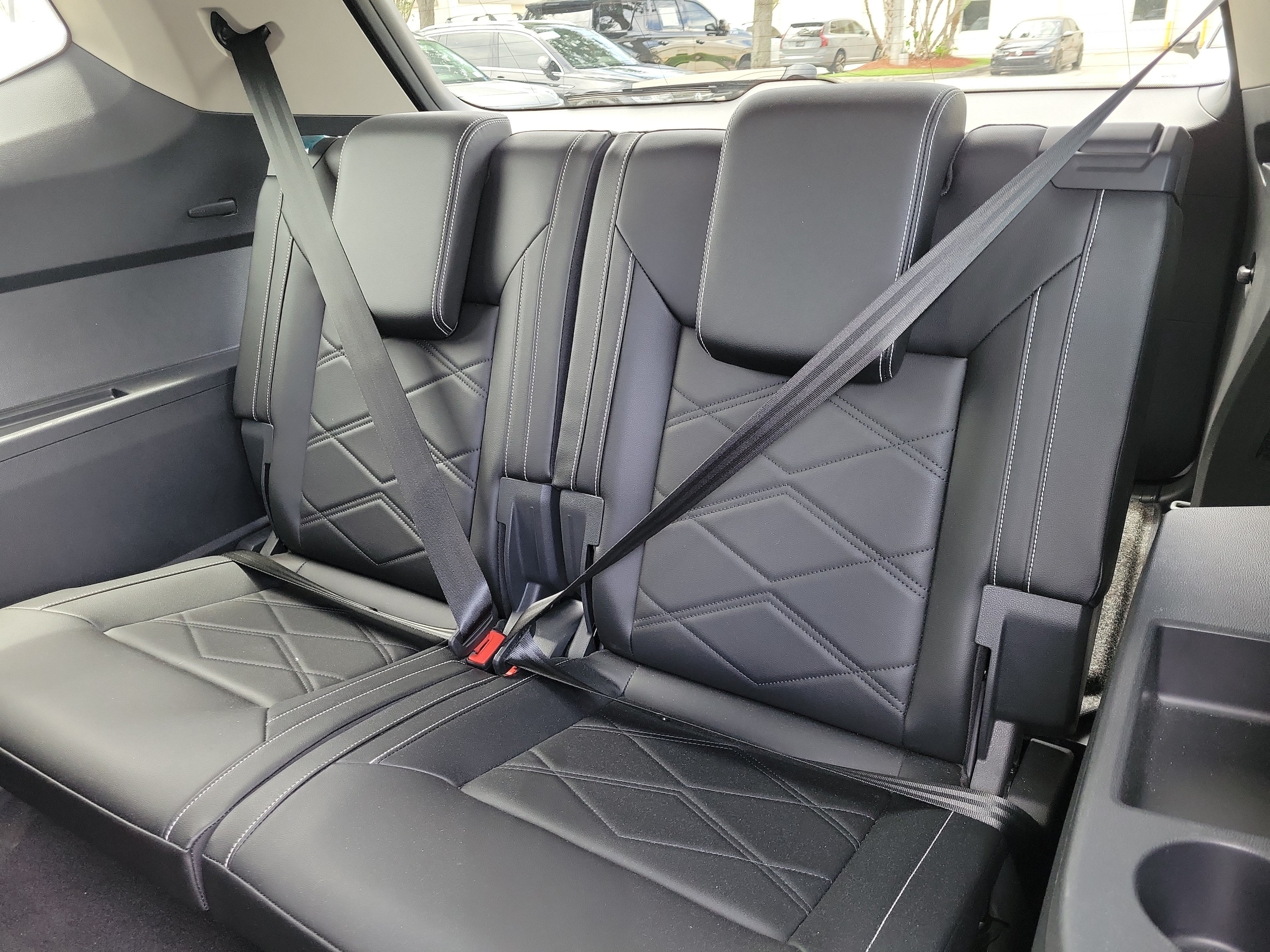 2024 Volkswagen Atlas SE w/Tech - Photo 14