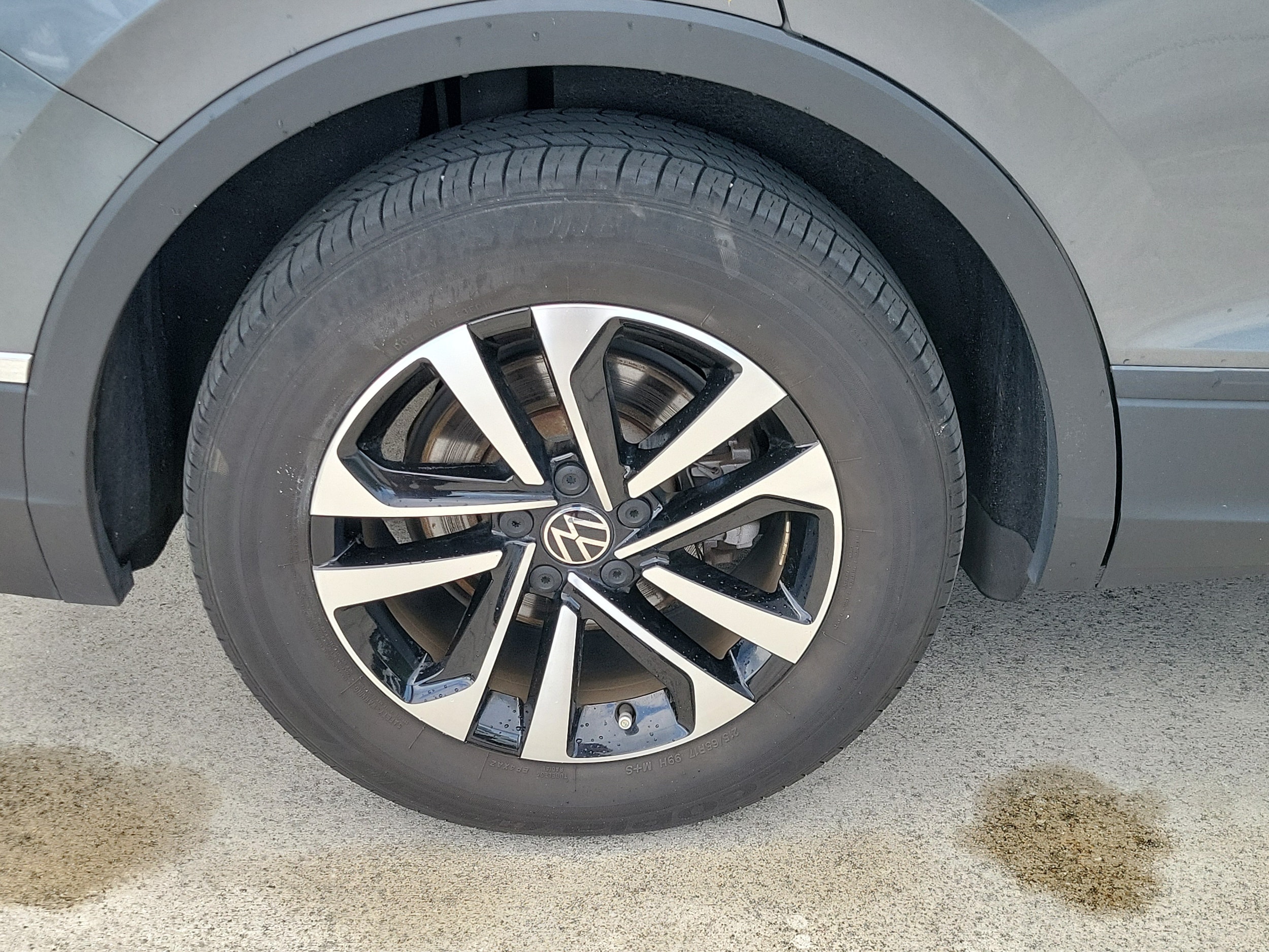 2023 Volkswagen Tiguan S - Photo 9