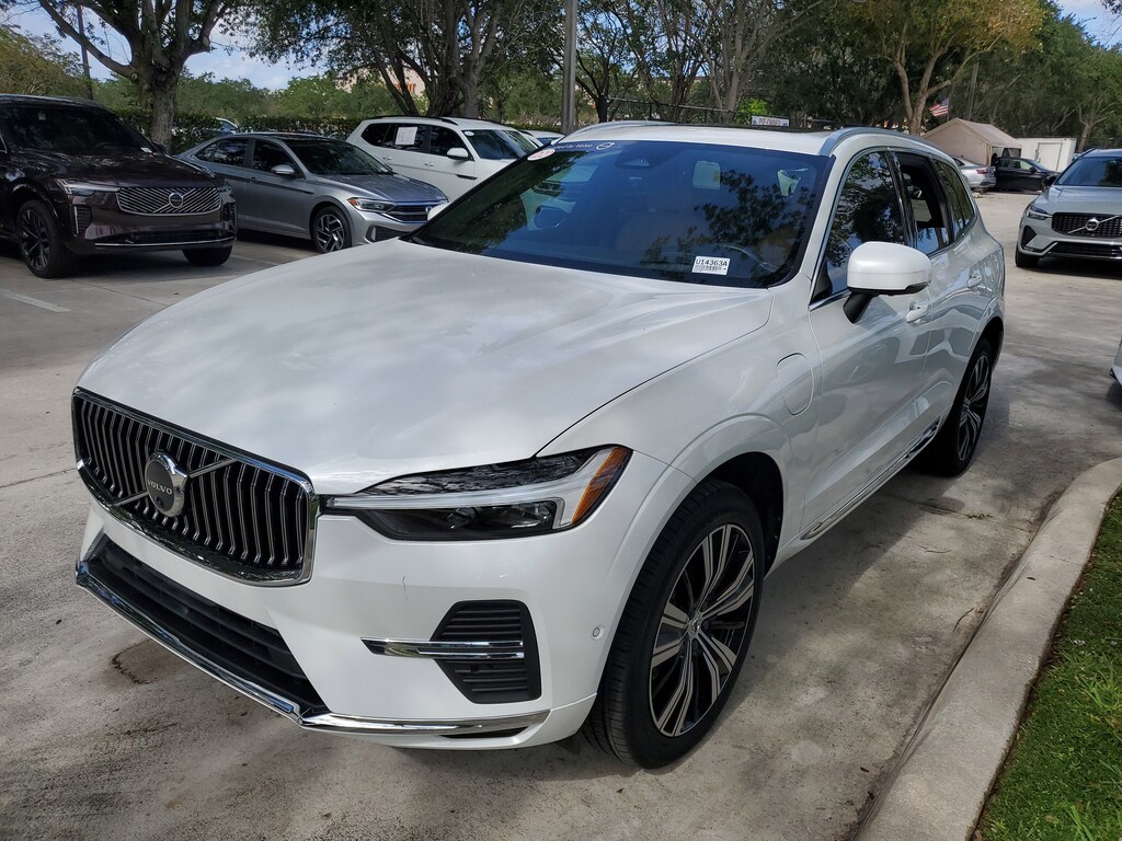 Used 2022 Volvo XC60 Recharge Plug-In Hybrid T8 Inscription Extended Range SUV