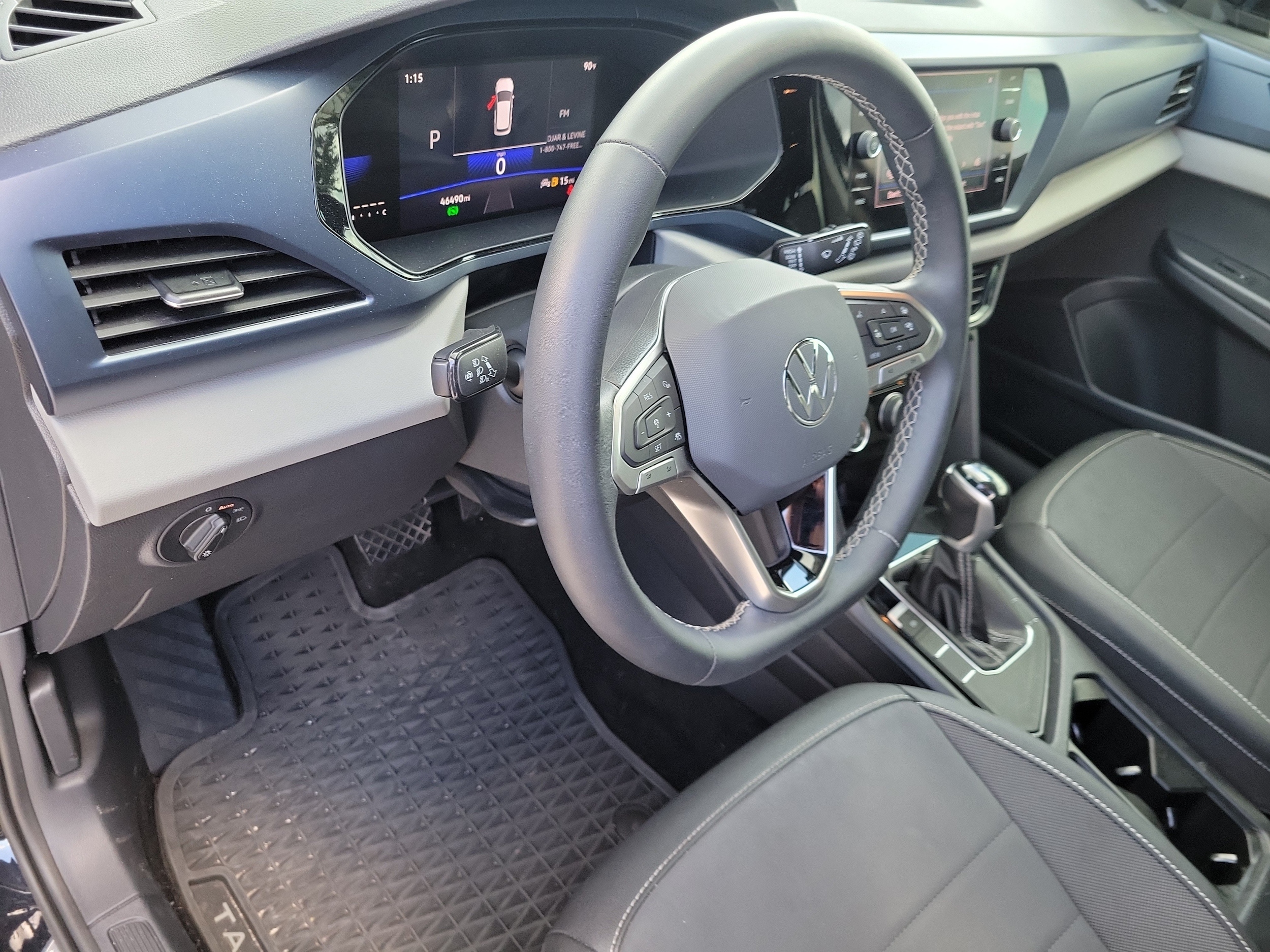 2023 Volkswagen Taos SE - Photo 18