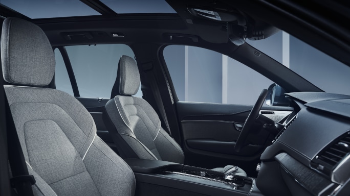 Volvo XC60 vs. Volvo XC90 Interior & Features