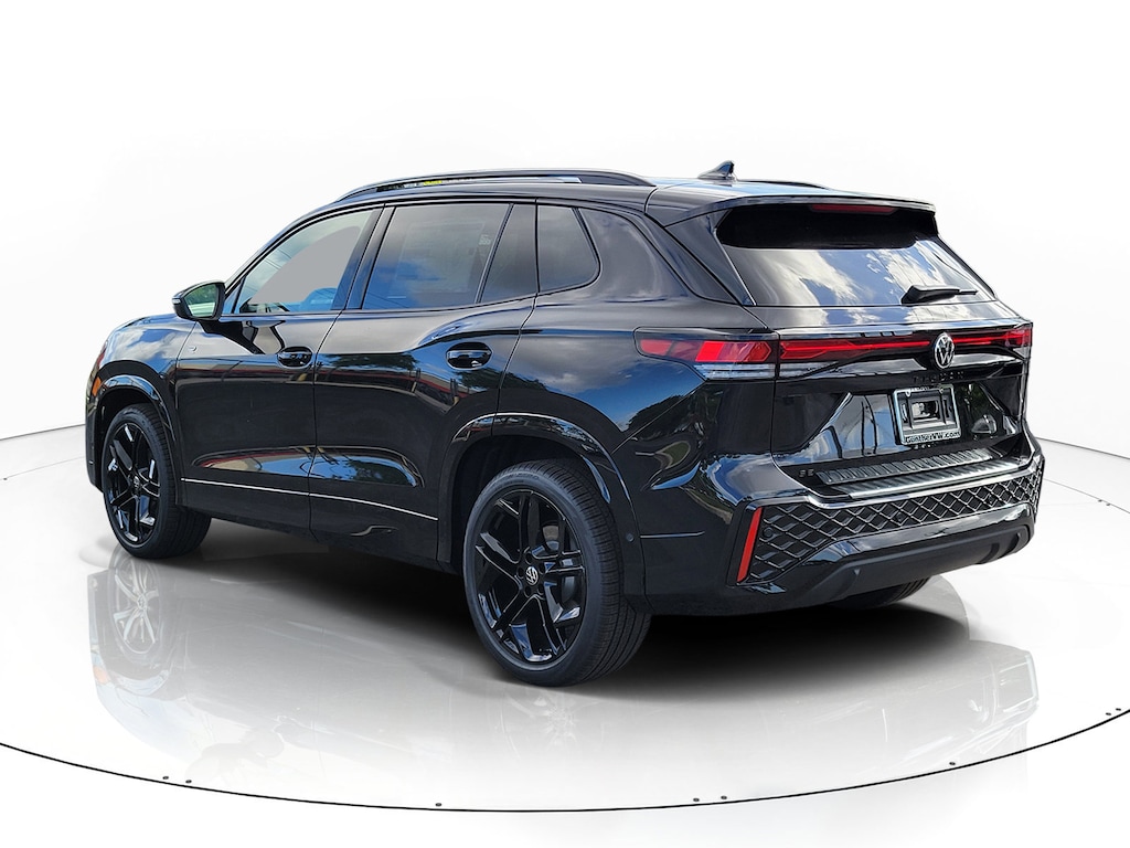 New 2026 Volkswagen Tiguan SE R-Line Black SUV