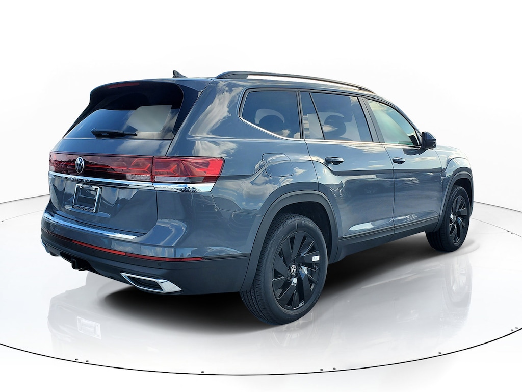 New 2026 Volkswagen Atlas SE w/Technology SUV