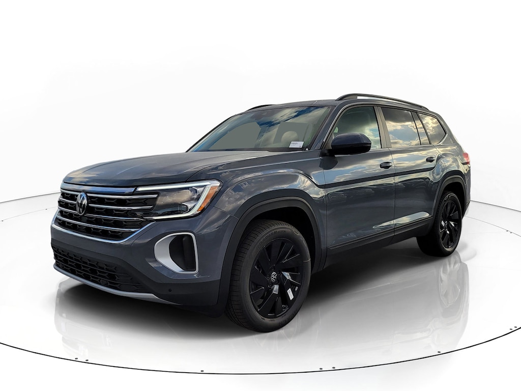 New 2026 Volkswagen Atlas SE w/Technology SUV